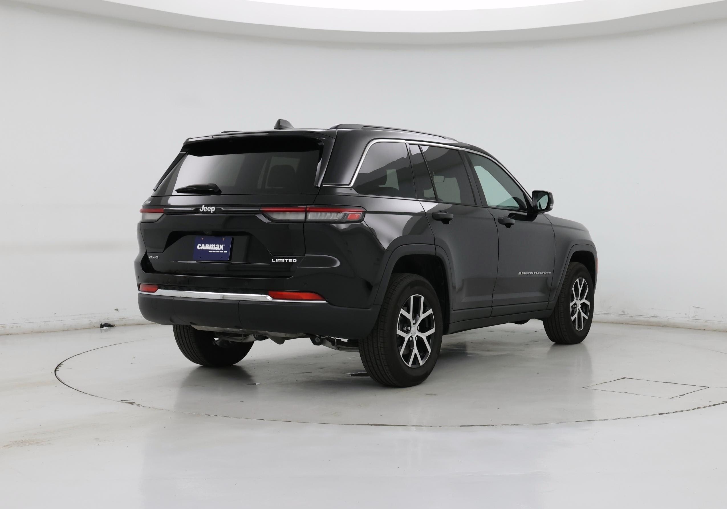 Thumbnail: 2025 Jeep Grand Cherokee - 8