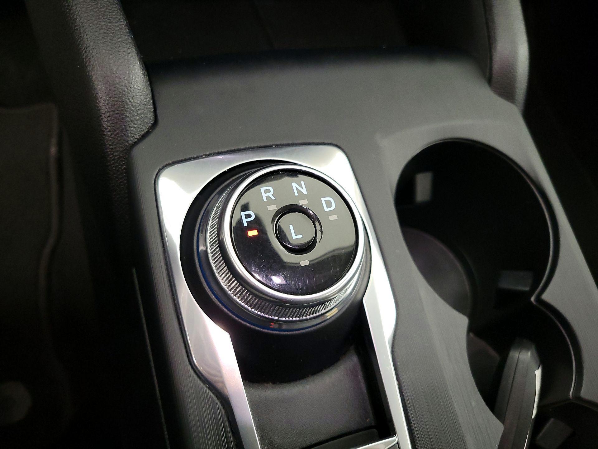 Thumbnail: 2022 Ford Escape - 17