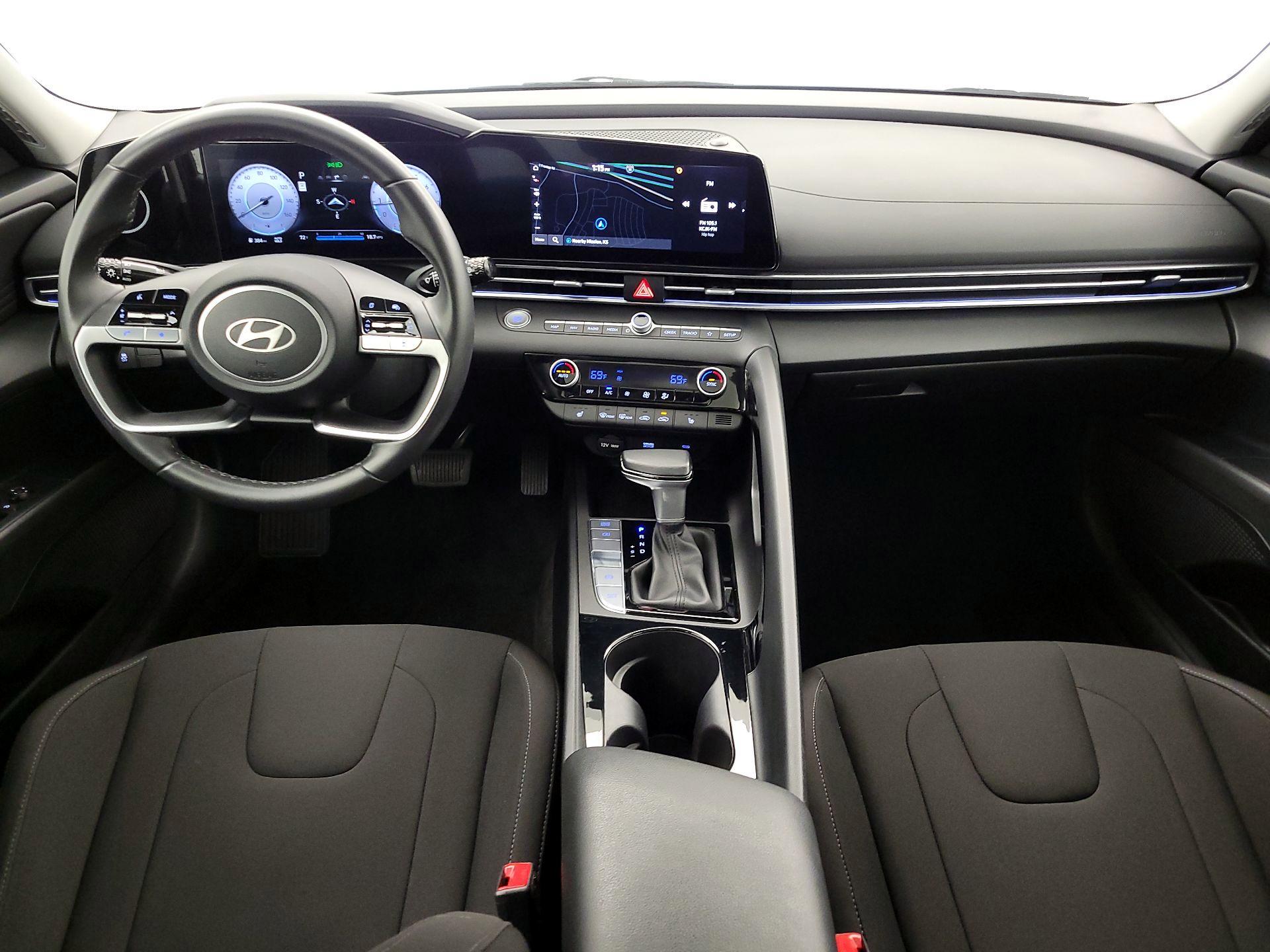 Thumbnail: 2025 Hyundai Elantra - 9