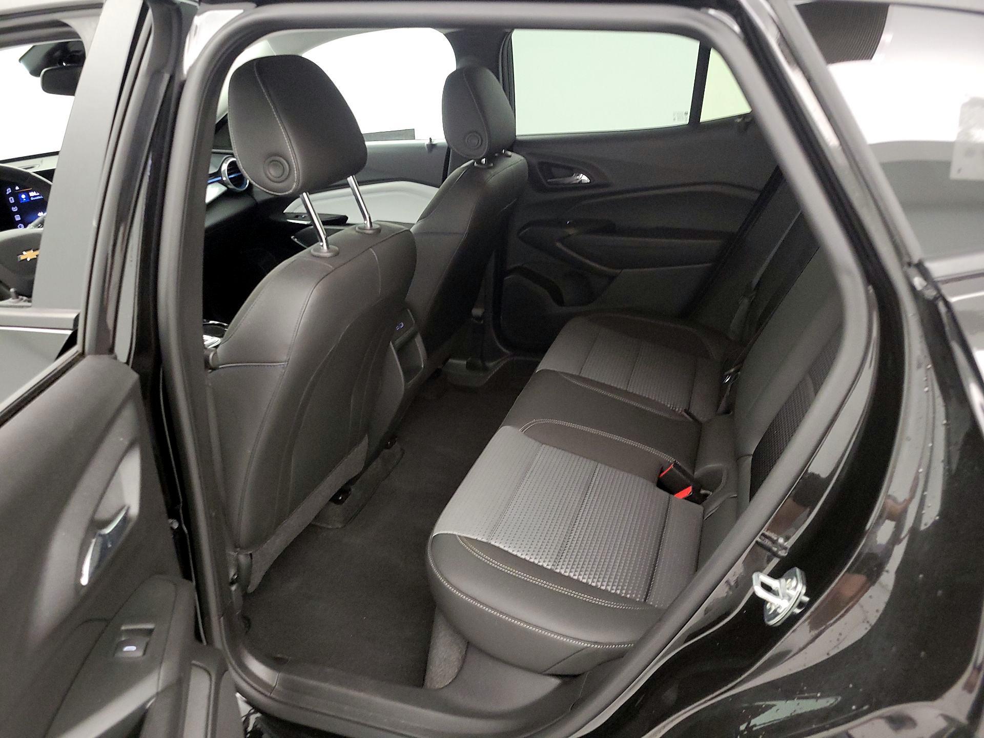 Thumbnail: 2025 Chevrolet Trax - 19