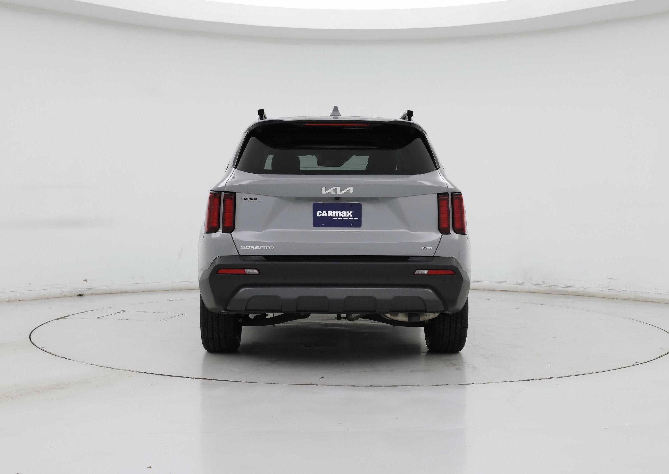Thumbnail: 2023 Kia Sorento - 6