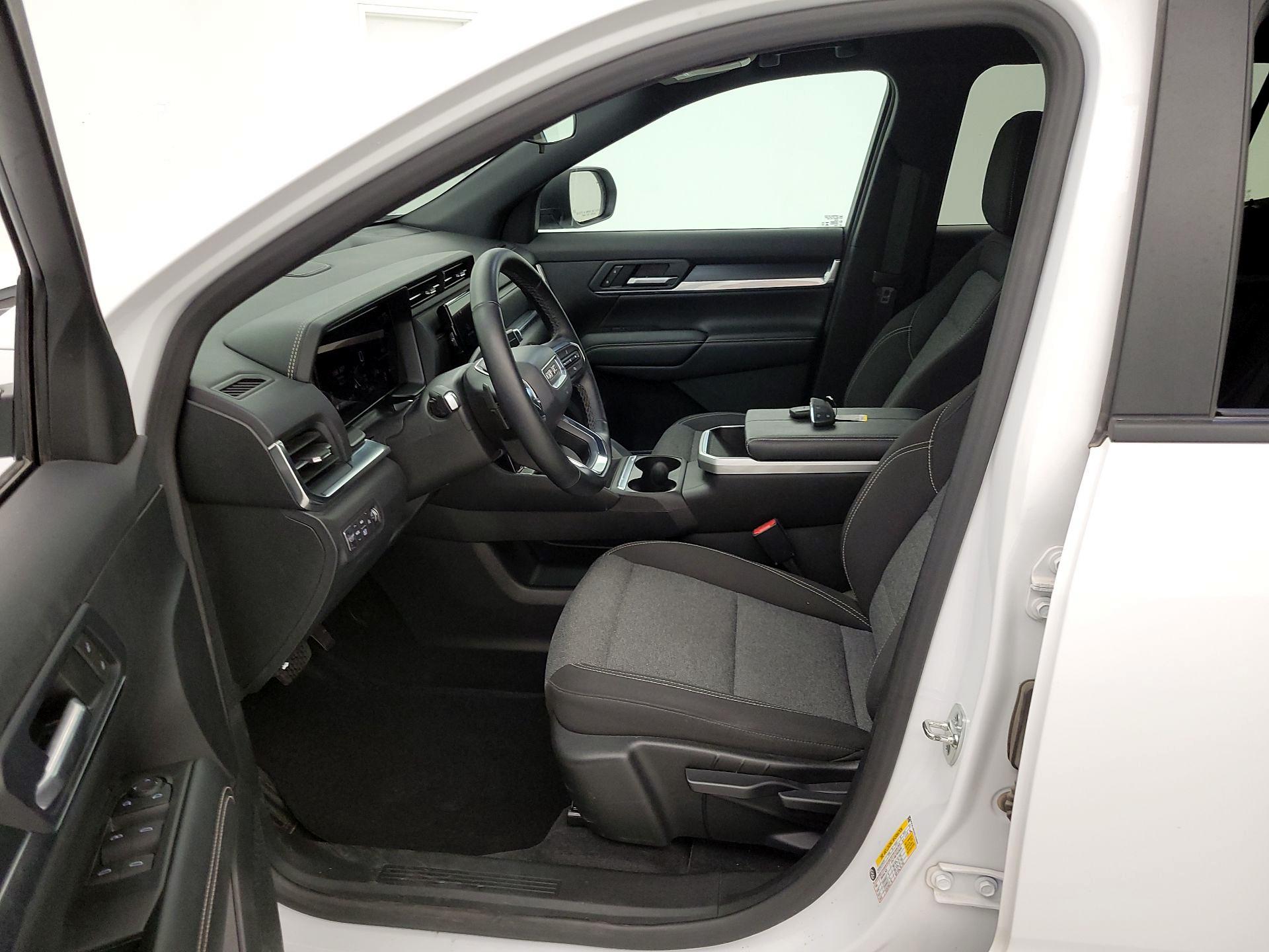 Thumbnail: 2025 GMC Terrain - 11