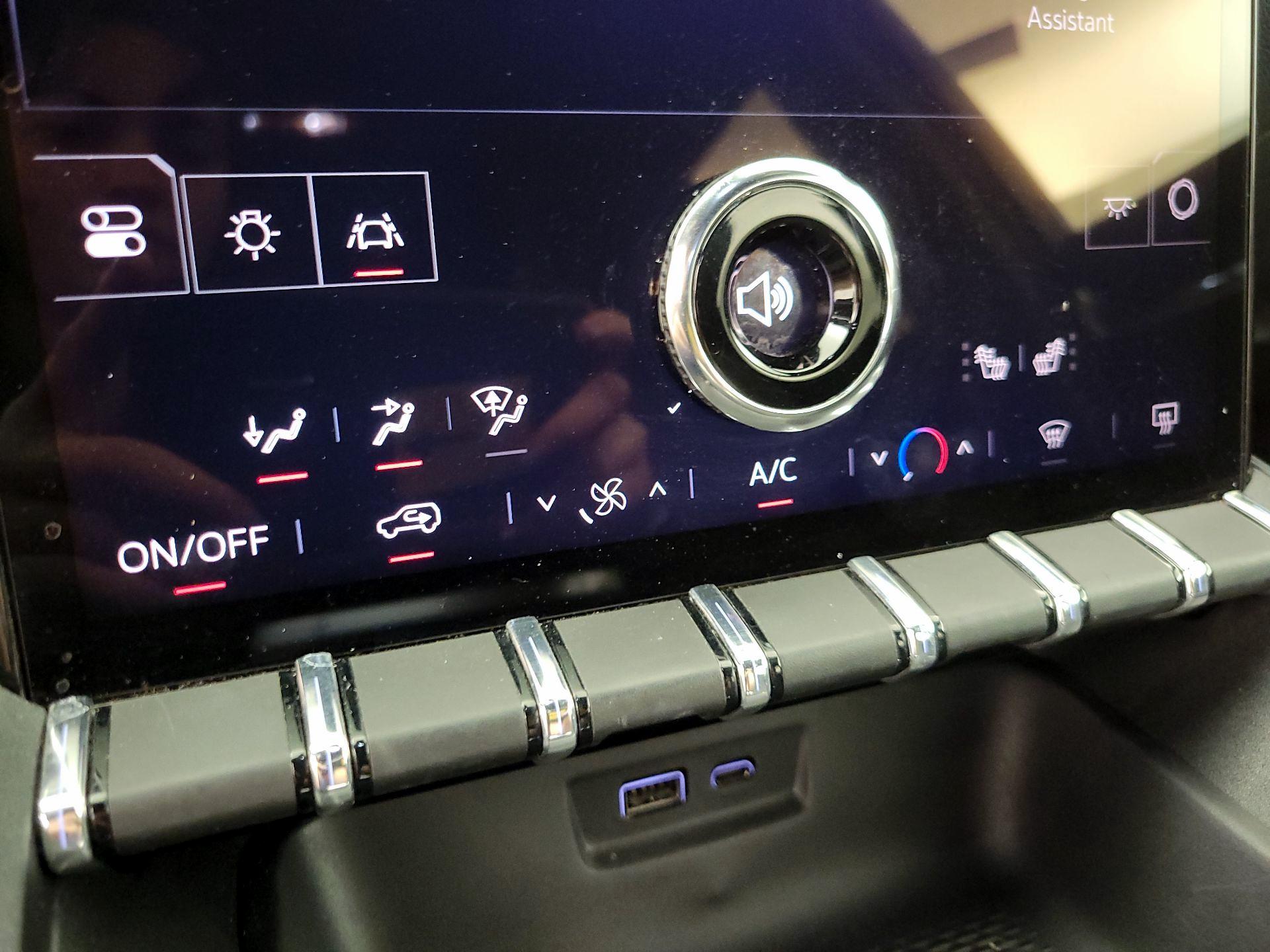 Thumbnail: 2025 GMC Terrain - 17