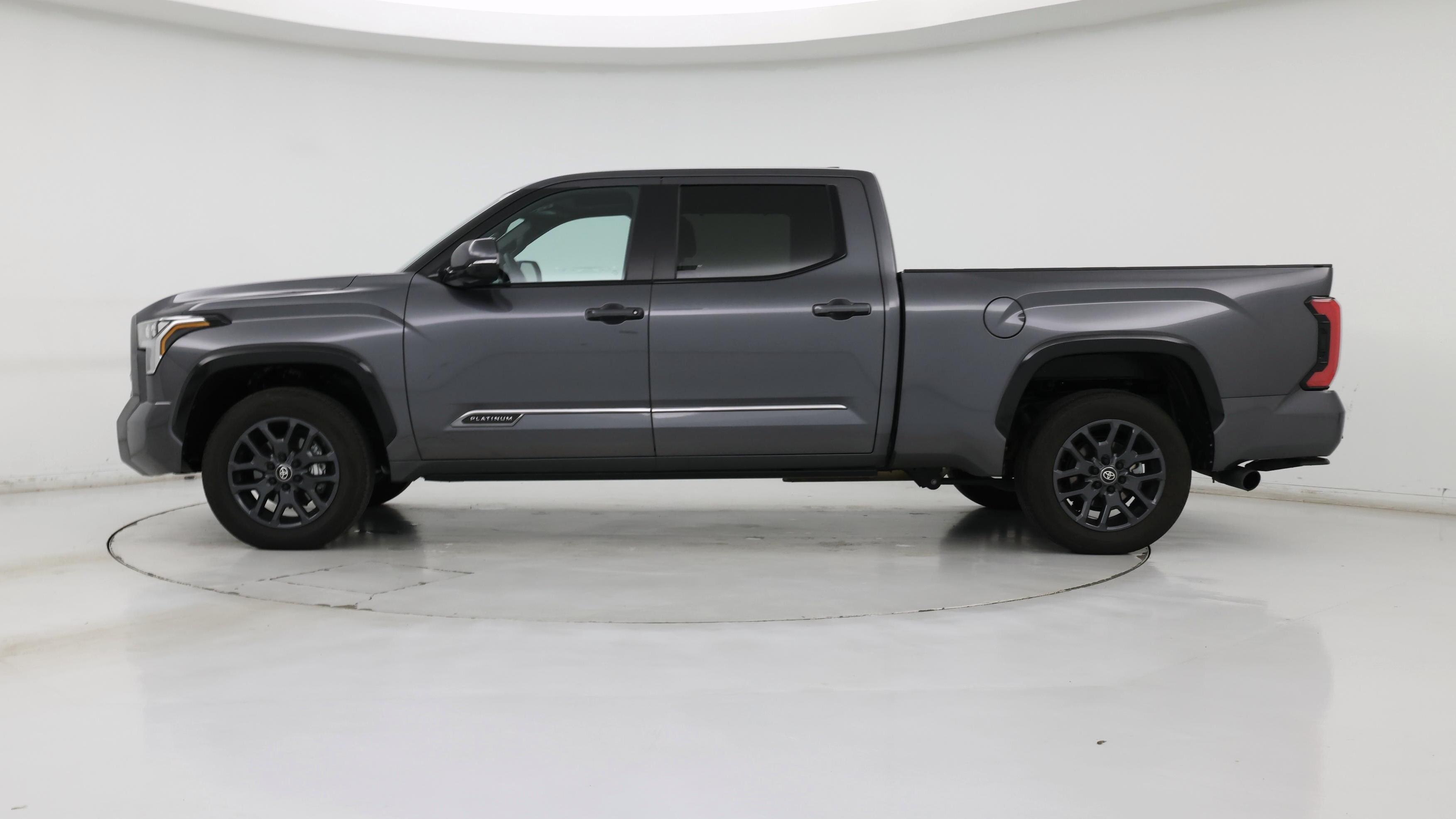Thumbnail: 2025 Toyota Tundra - 3