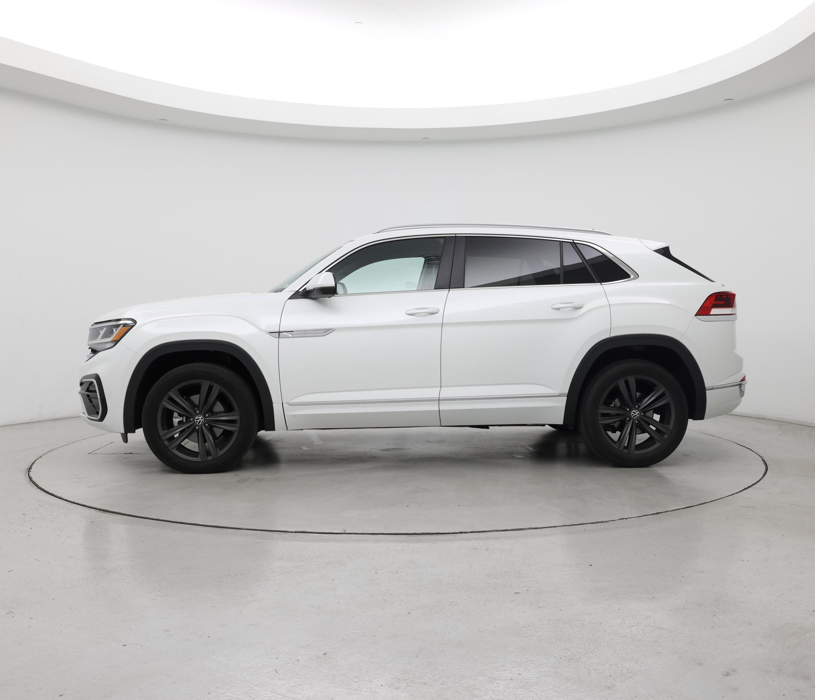 Thumbnail: 2022 Volkswagen Atlas - 3
