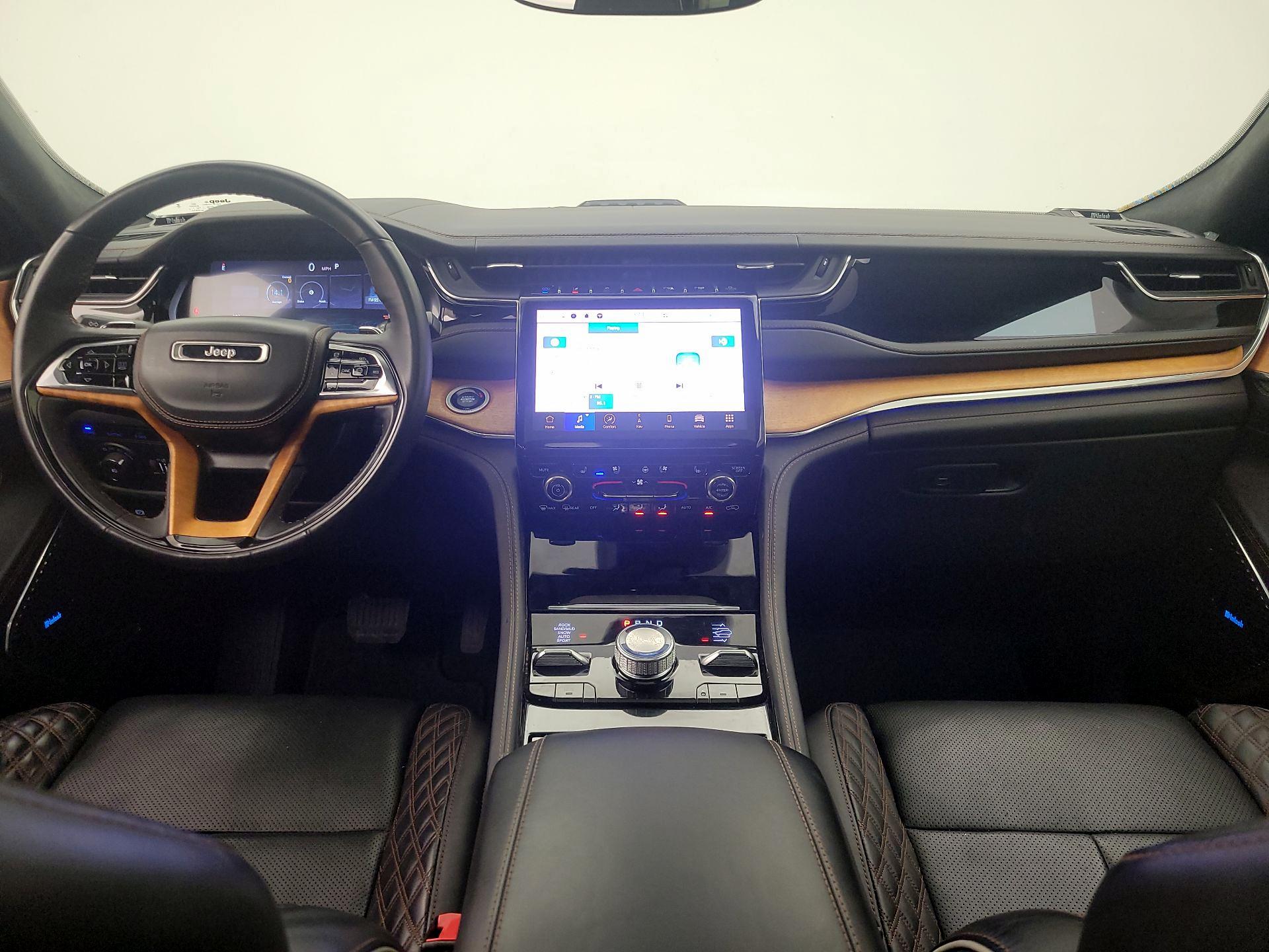 Thumbnail: 2022 Jeep Grand Cherokee - 9