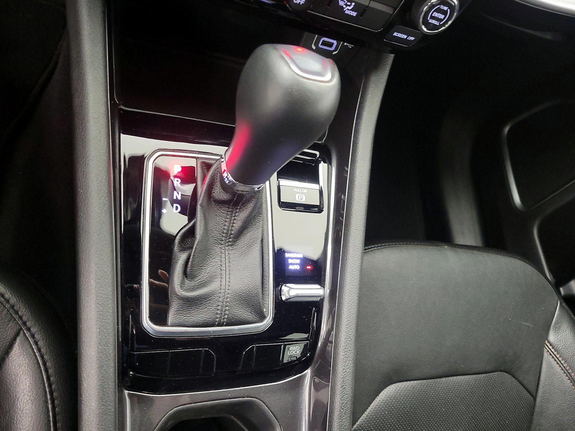 Thumbnail: 2023 Jeep Compass - 17