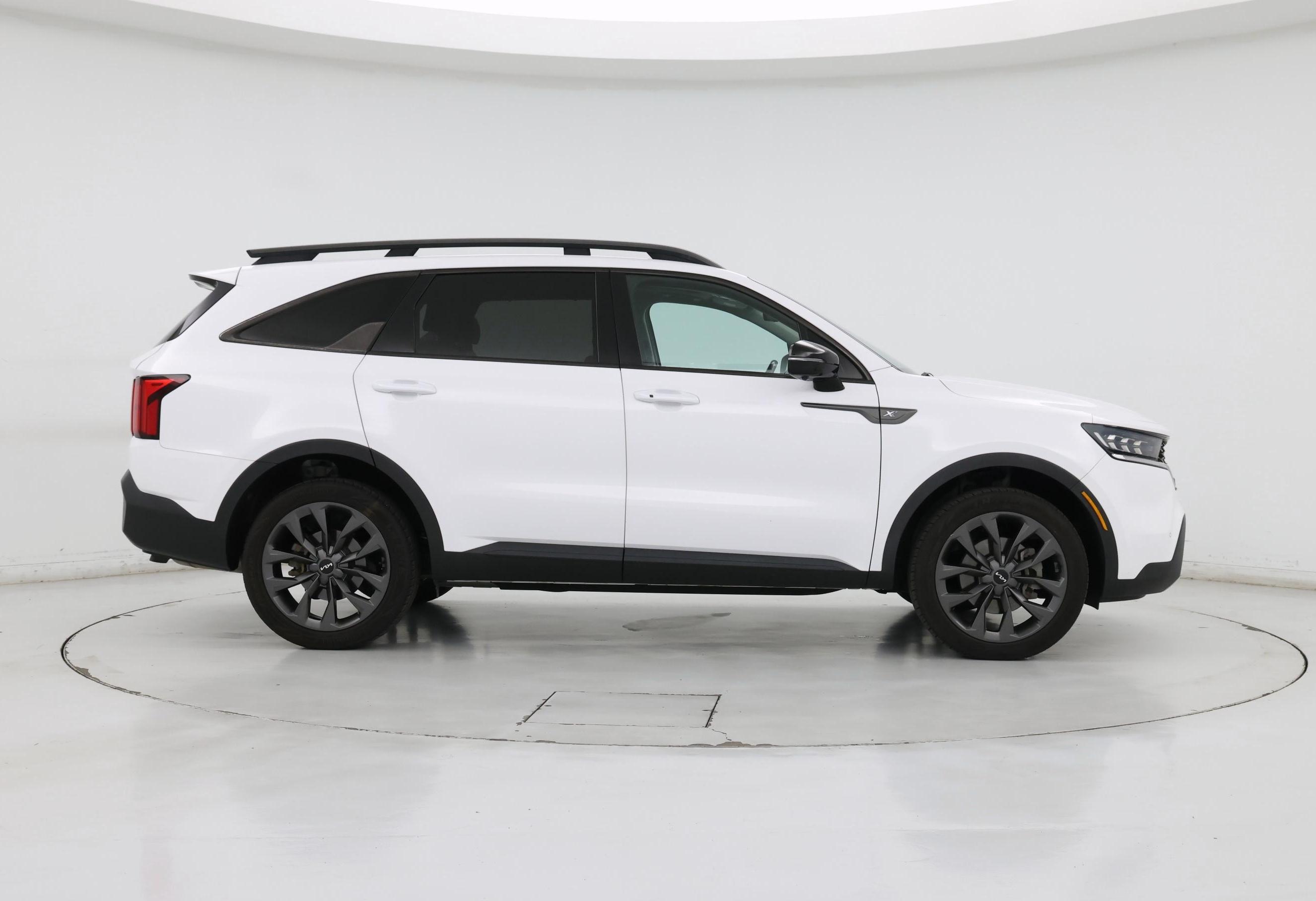 Thumbnail: 2023 Kia Sorento - 7