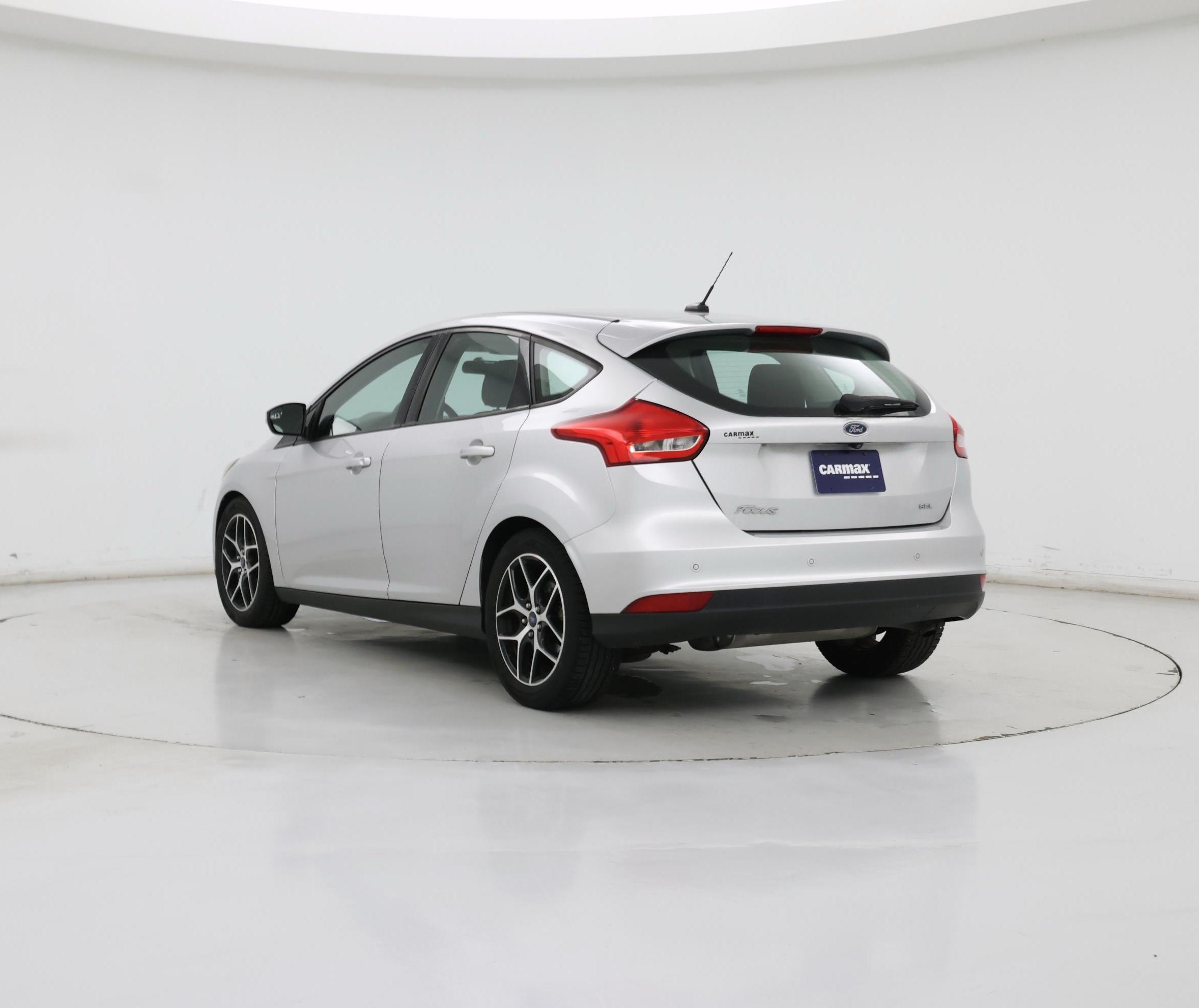Thumbnail: 2017 Ford Focus - 2
