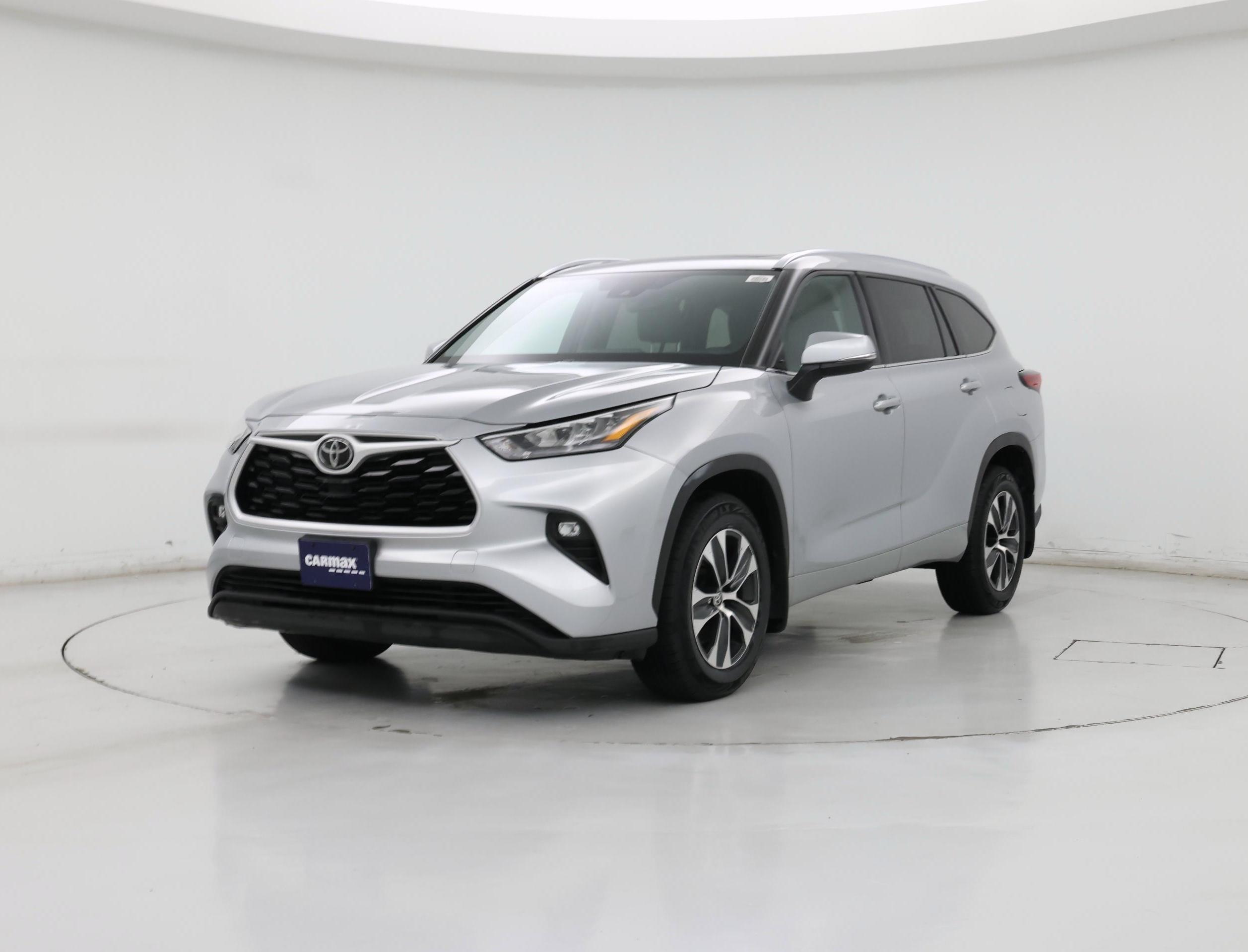 Thumbnail: 2020 Toyota Highlander - 4
