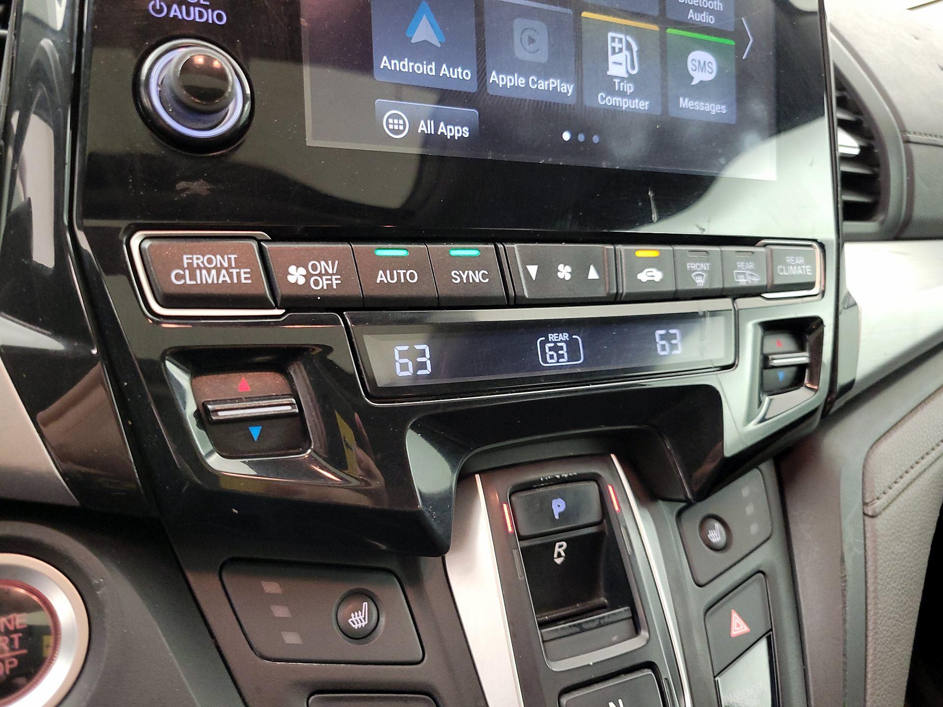 Thumbnail: 2019 Honda Odyssey - 16