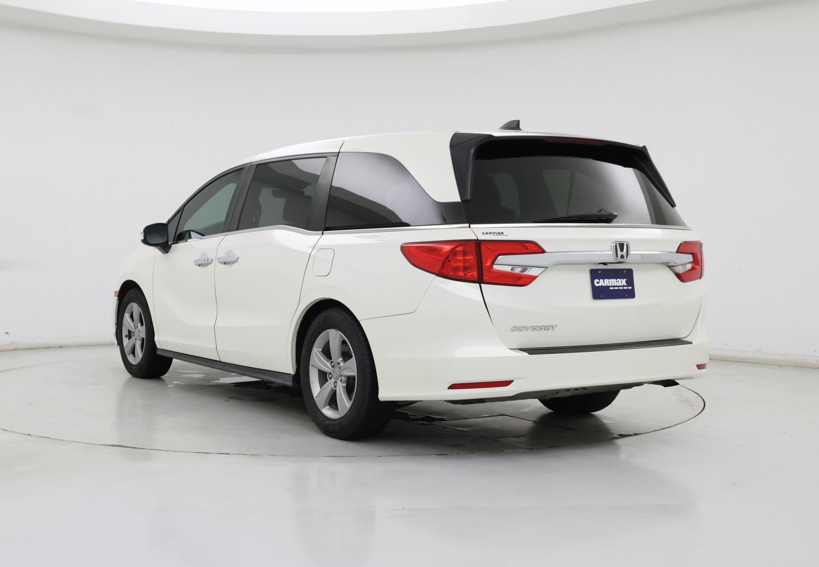 Thumbnail: 2019 Honda Odyssey - 2