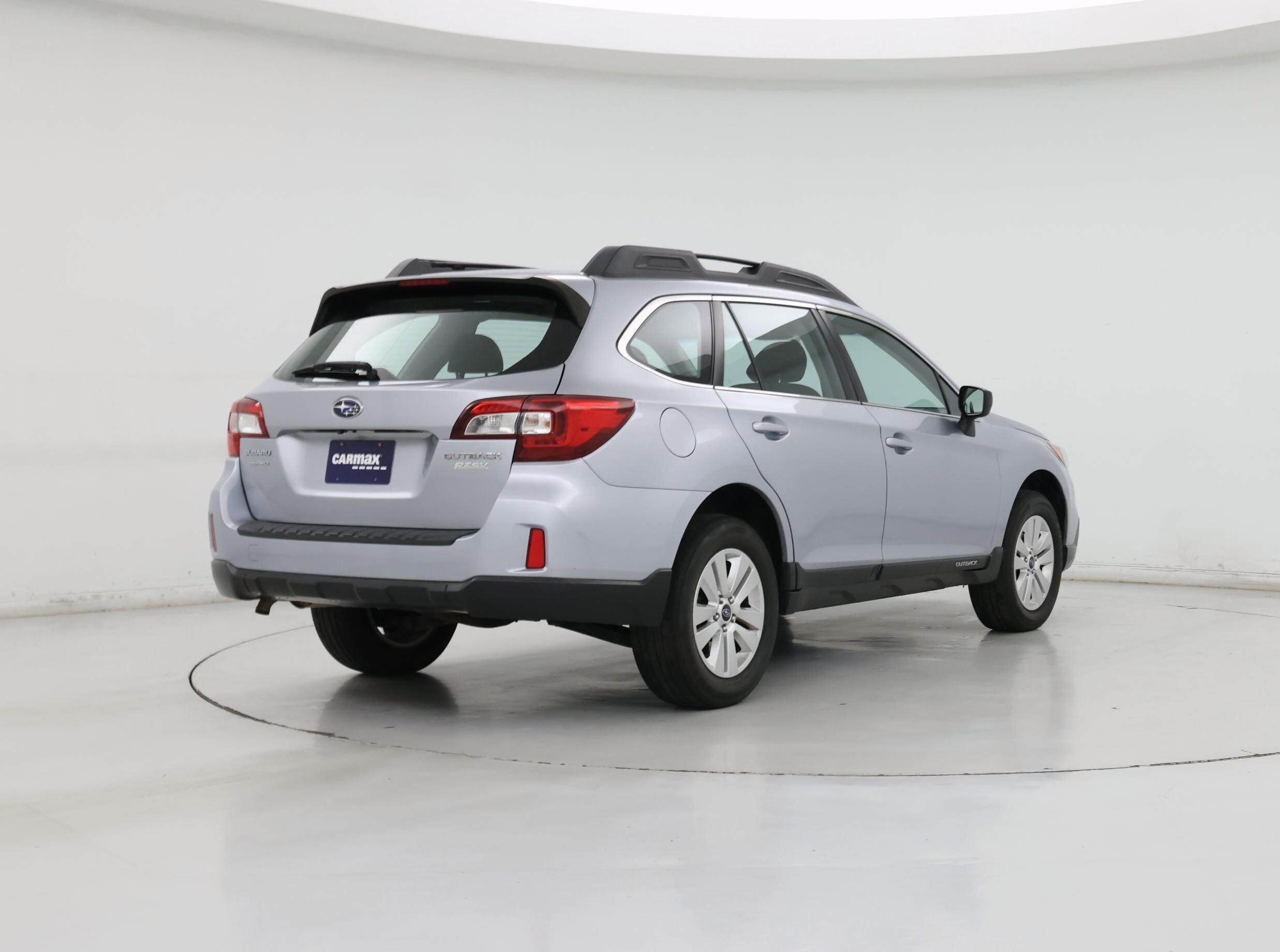 Thumbnail: 2017 Subaru Outback - 8