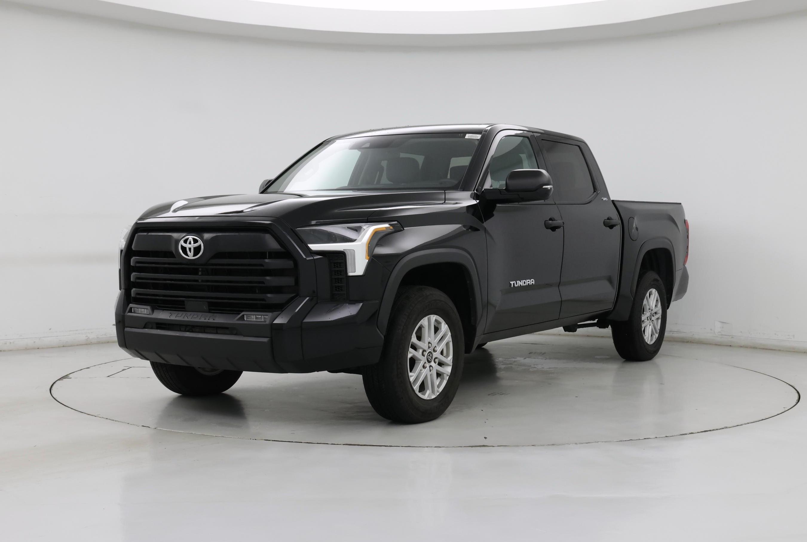 Thumbnail: 2023 Toyota Tundra - 4
