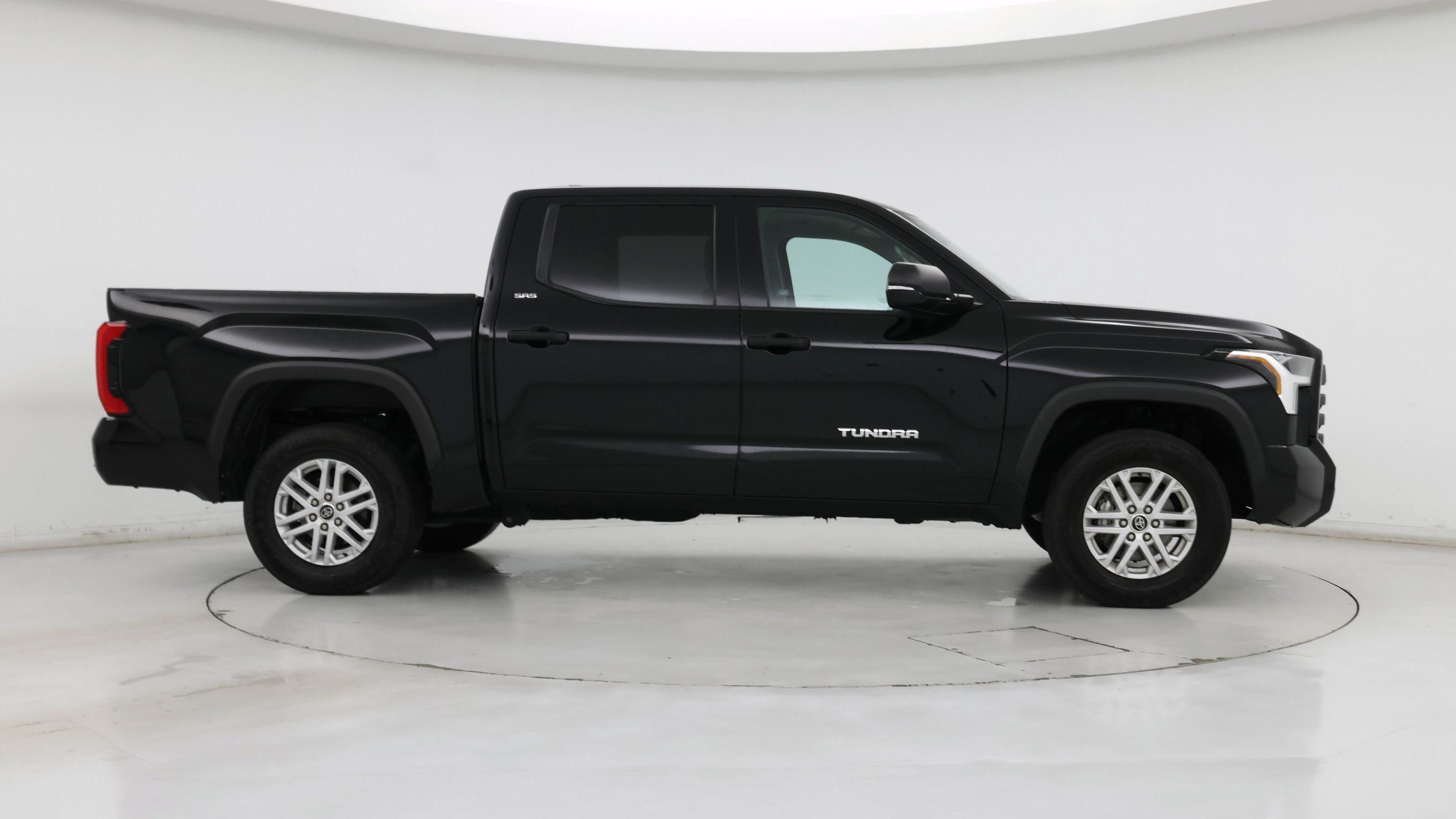 Thumbnail: 2023 Toyota Tundra - 7