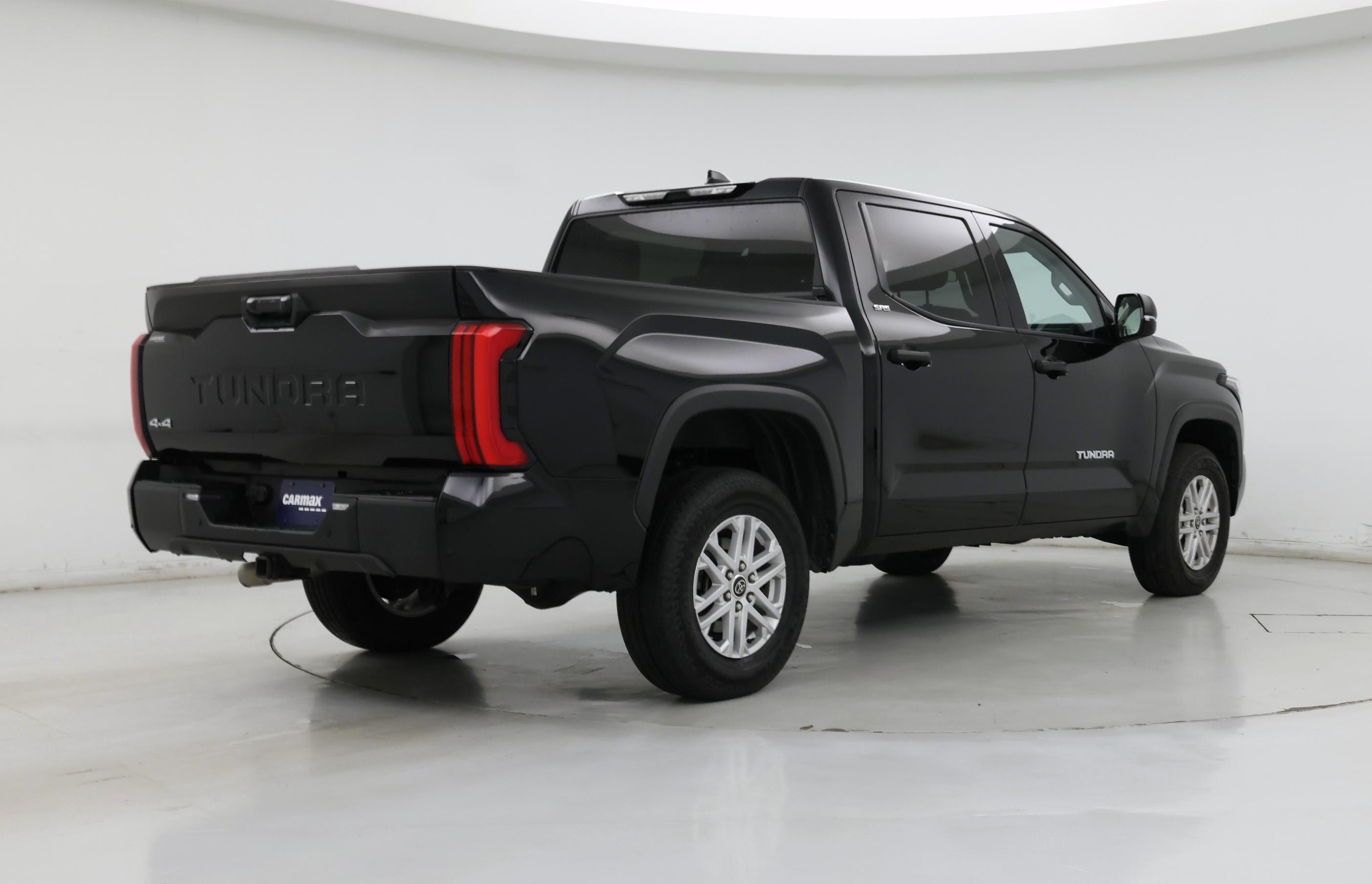 Thumbnail: 2023 Toyota Tundra - 8