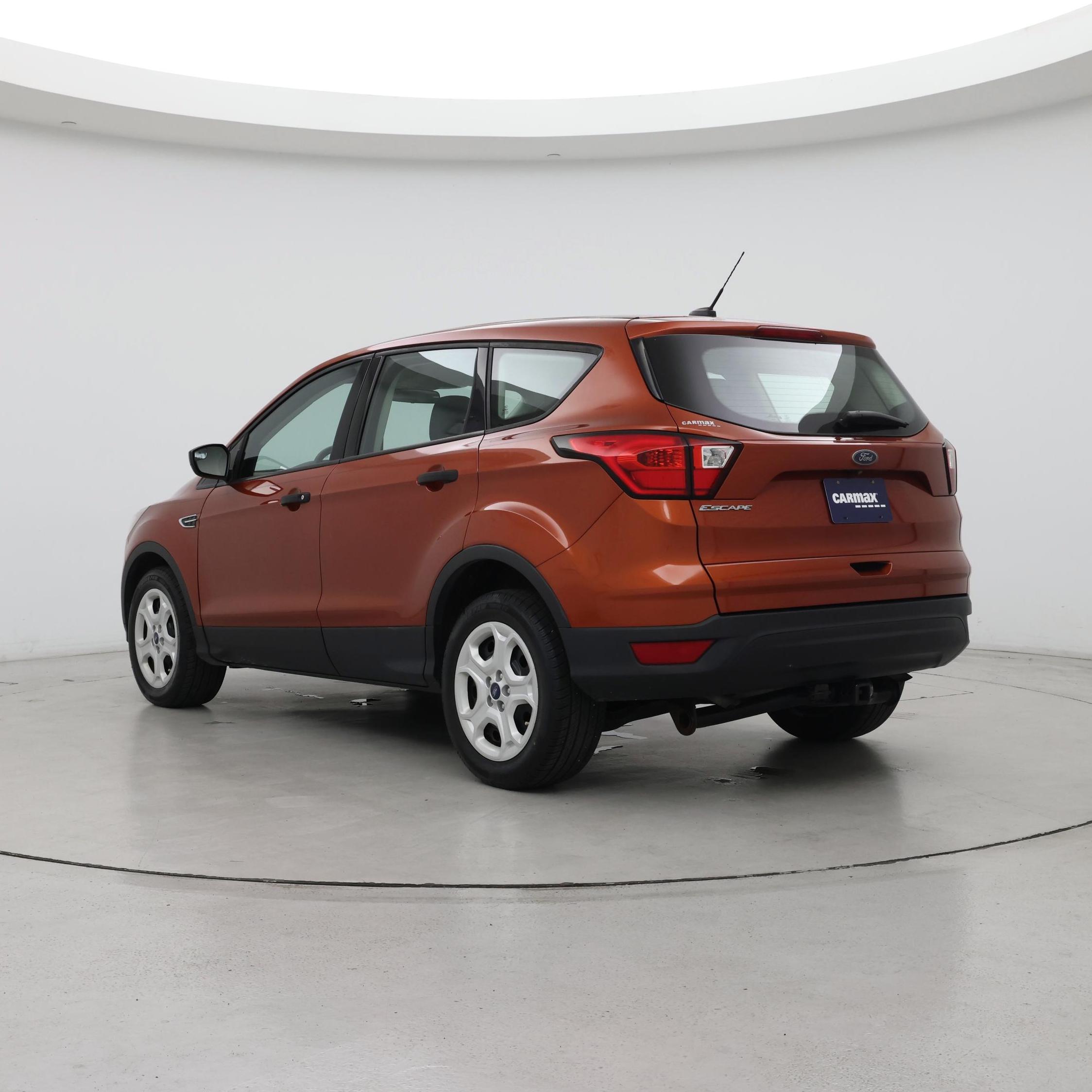 Thumbnail: 2019 Ford Escape - 2