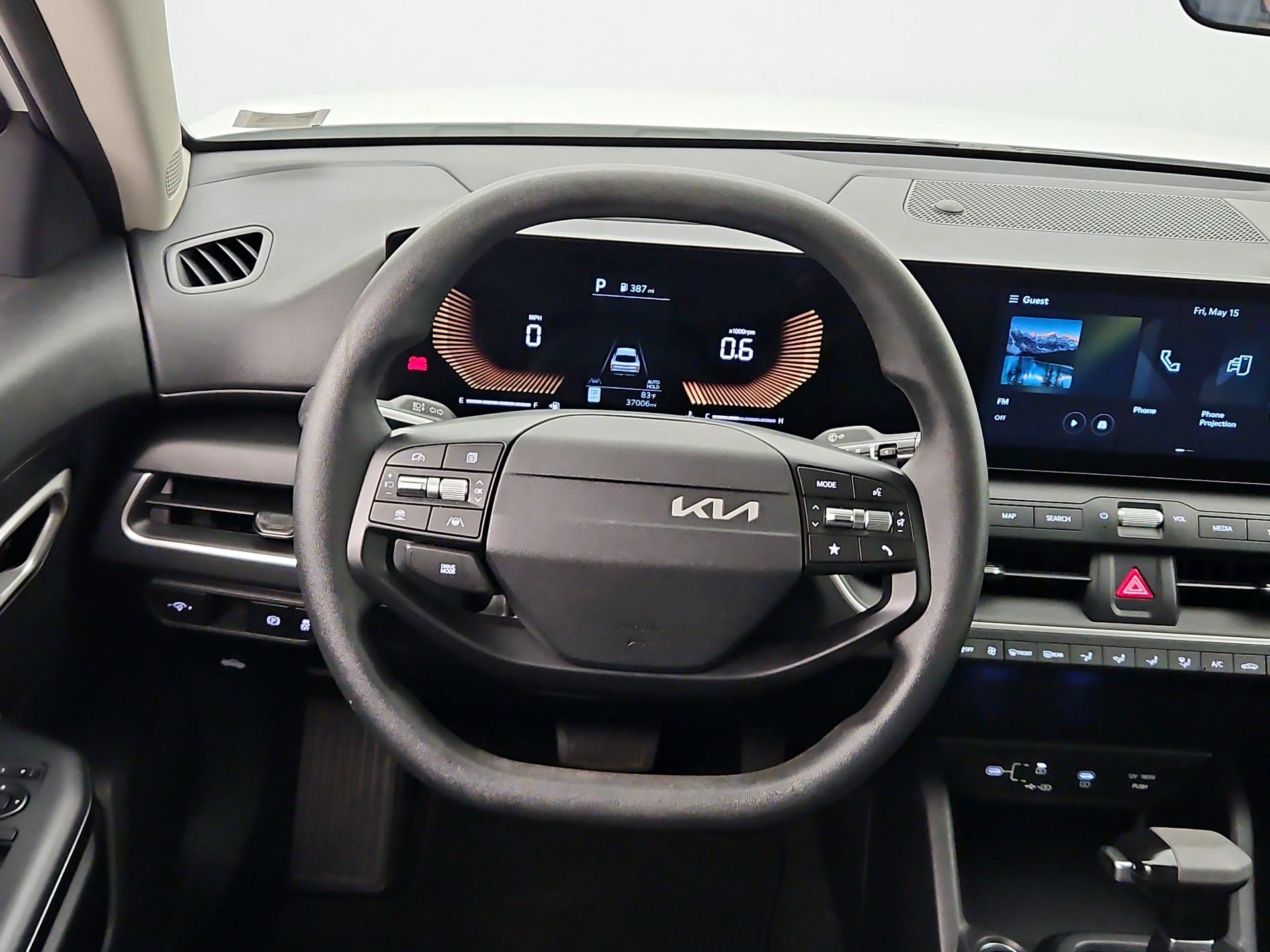 Thumbnail: 2025 Kia K4 - 10