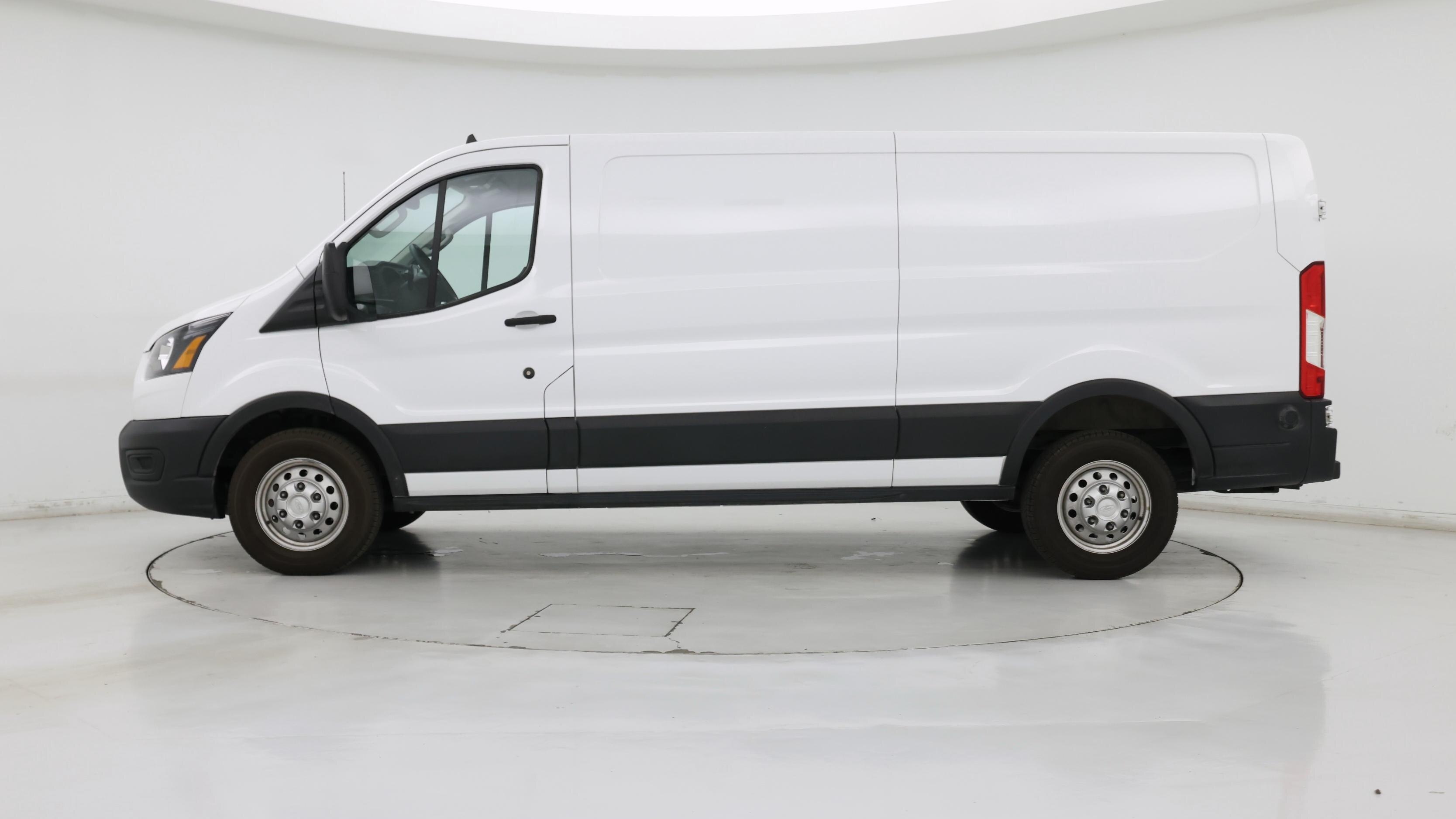 Thumbnail: 2022 Ford Transit Series - 3