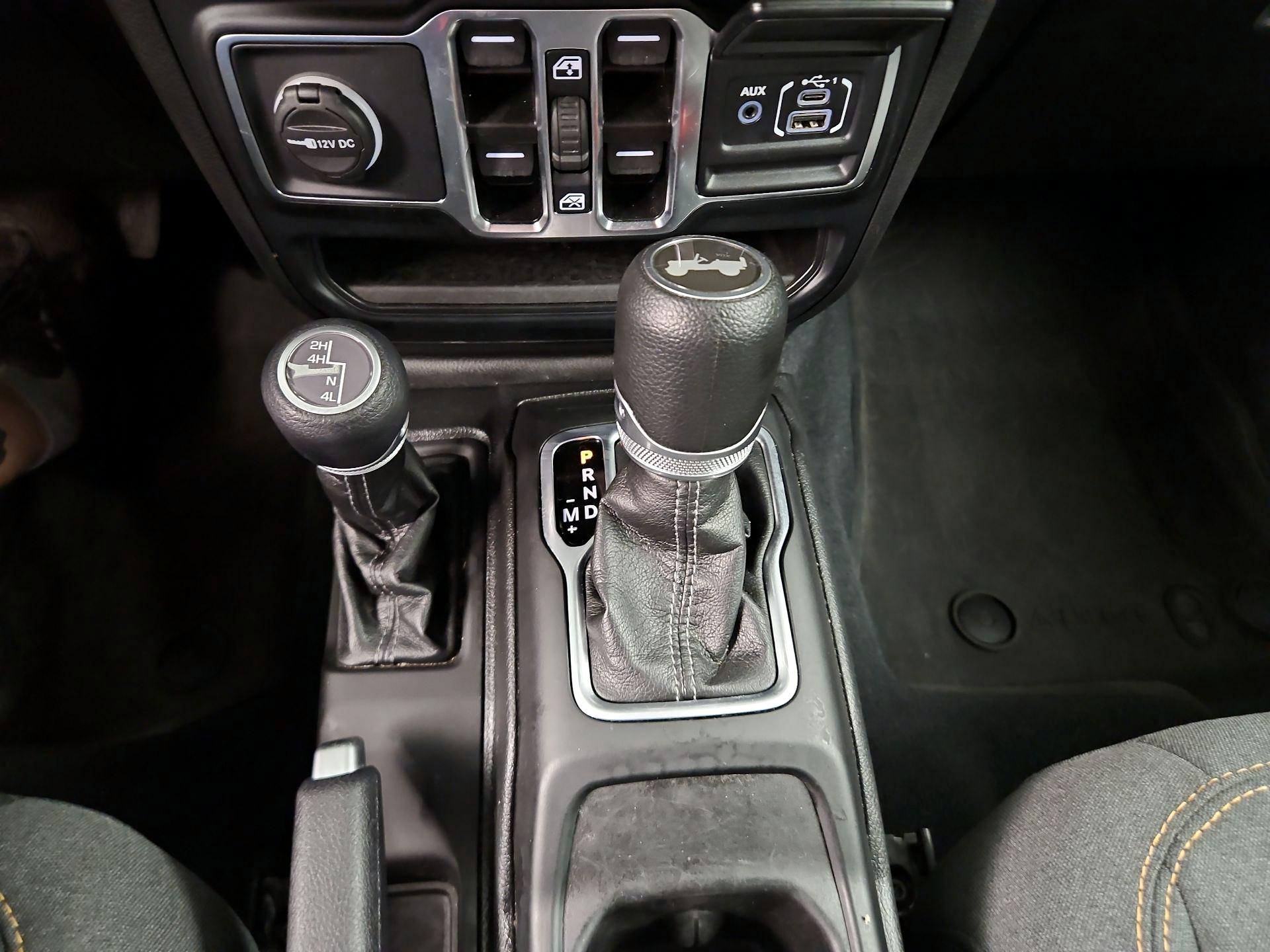 Thumbnail: 2024 Jeep Wrangler - 18