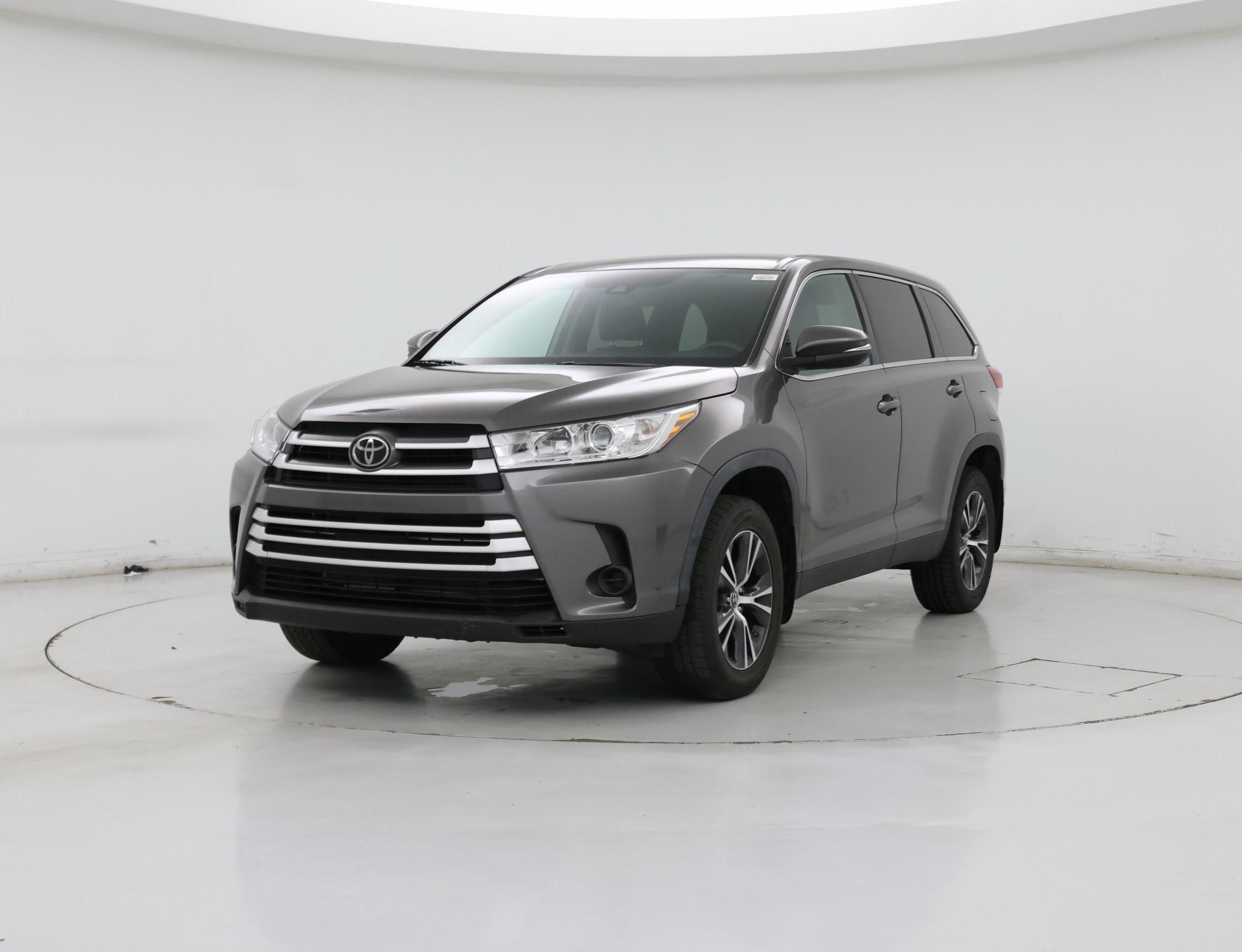 Thumbnail: 2019 Toyota Highlander - 4
