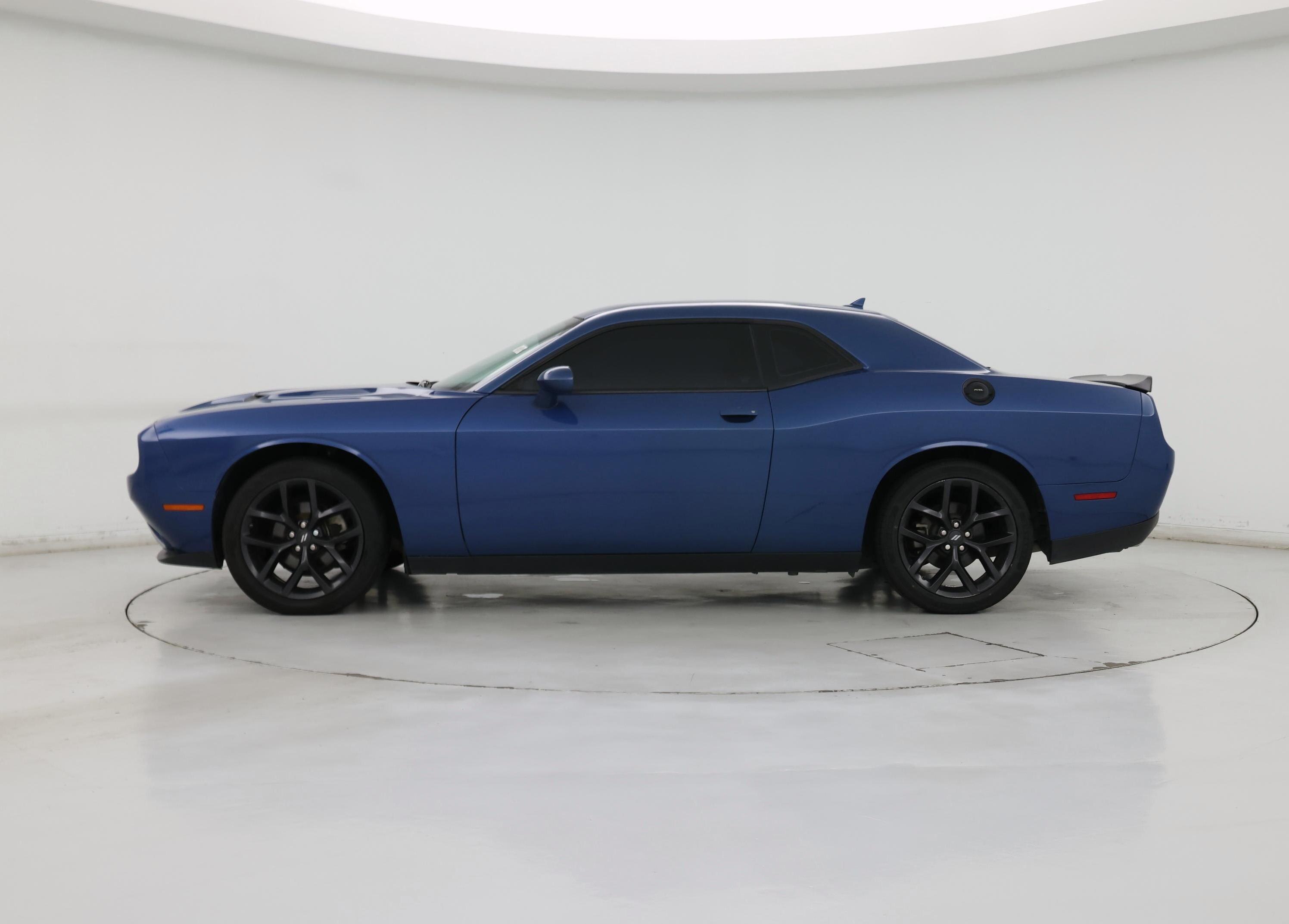 Thumbnail: 2022 Dodge Challenger - 3