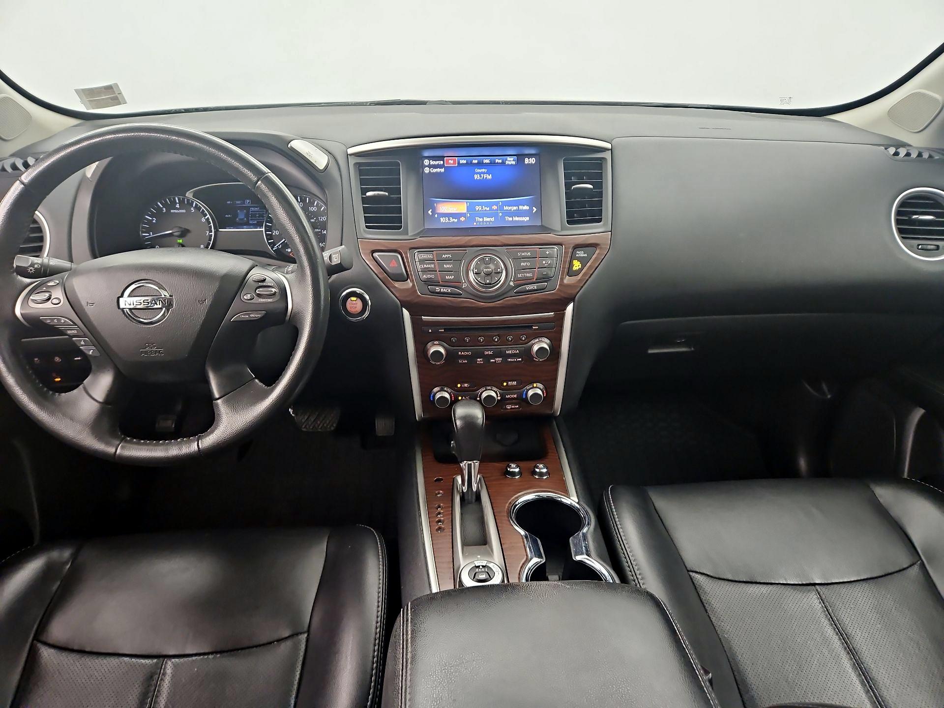 Thumbnail: 2017 Nissan Pathfinder - 9