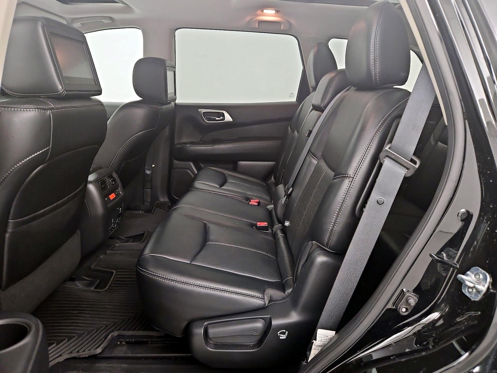 2017 Nissan Pathfinder Platinum - Photo 22