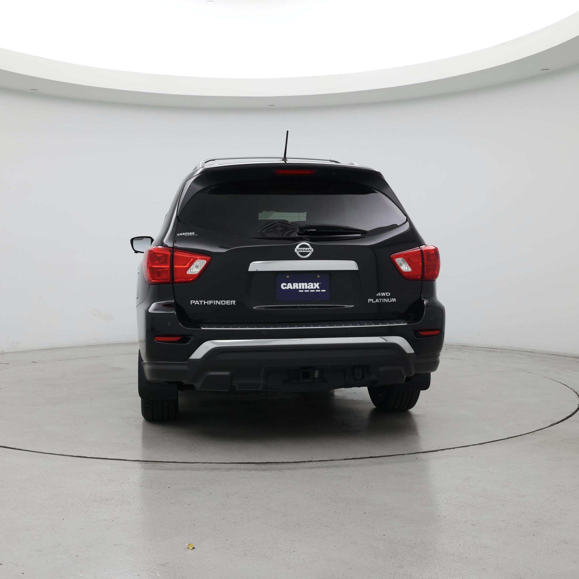 Thumbnail: 2017 Nissan Pathfinder - 6