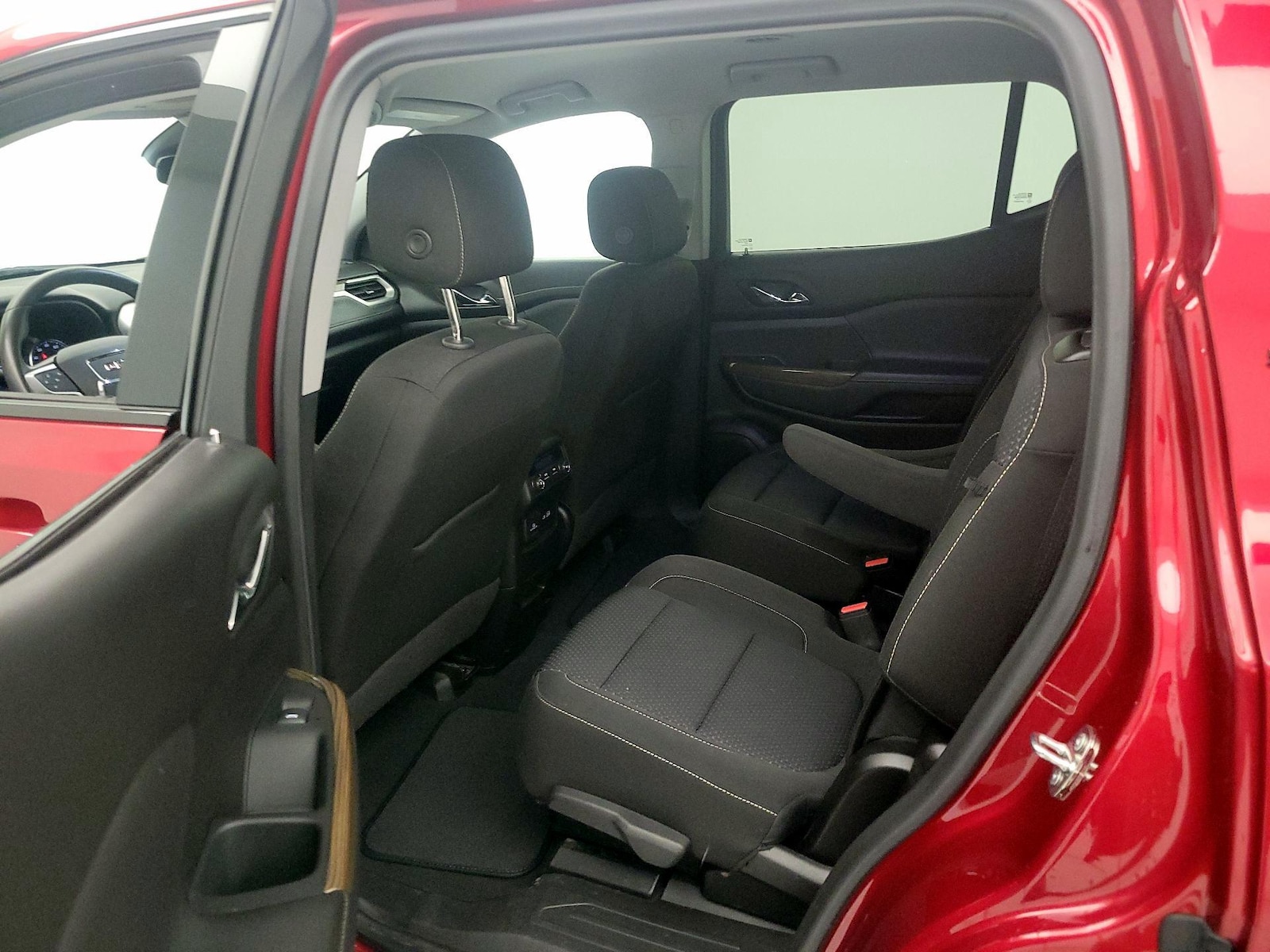 2023 GMC Acadia SLE - Photo 20