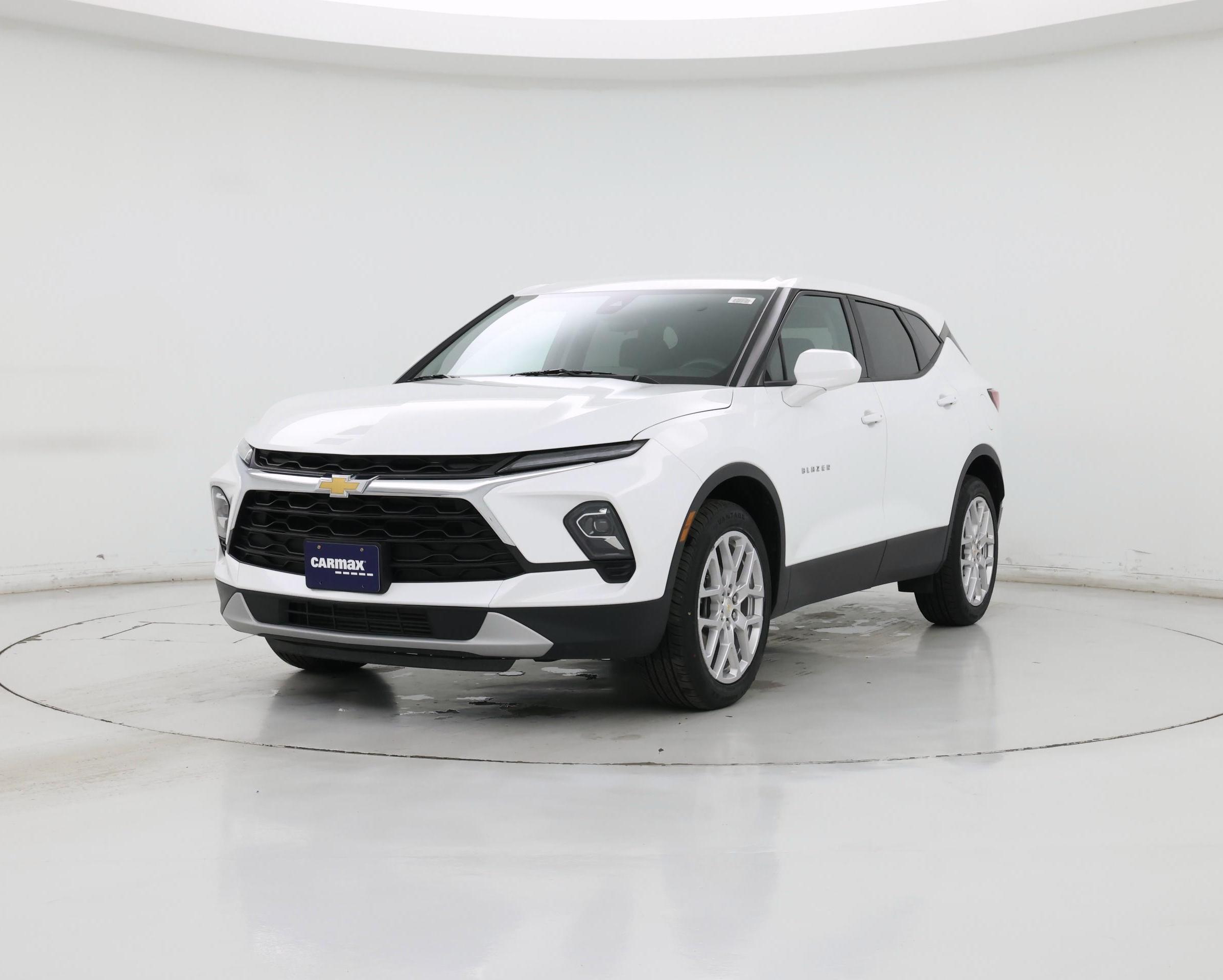 Thumbnail: 2023 Chevrolet Blazer - 4