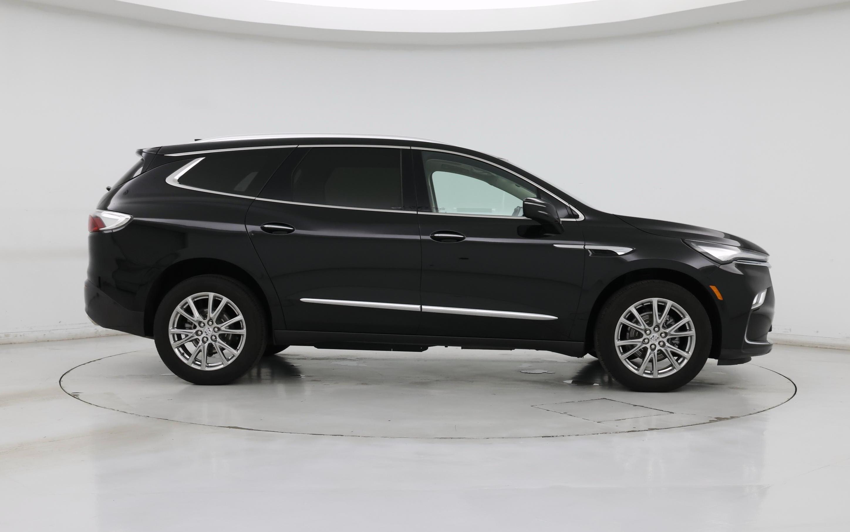Thumbnail: 2023 Buick Enclave - 7