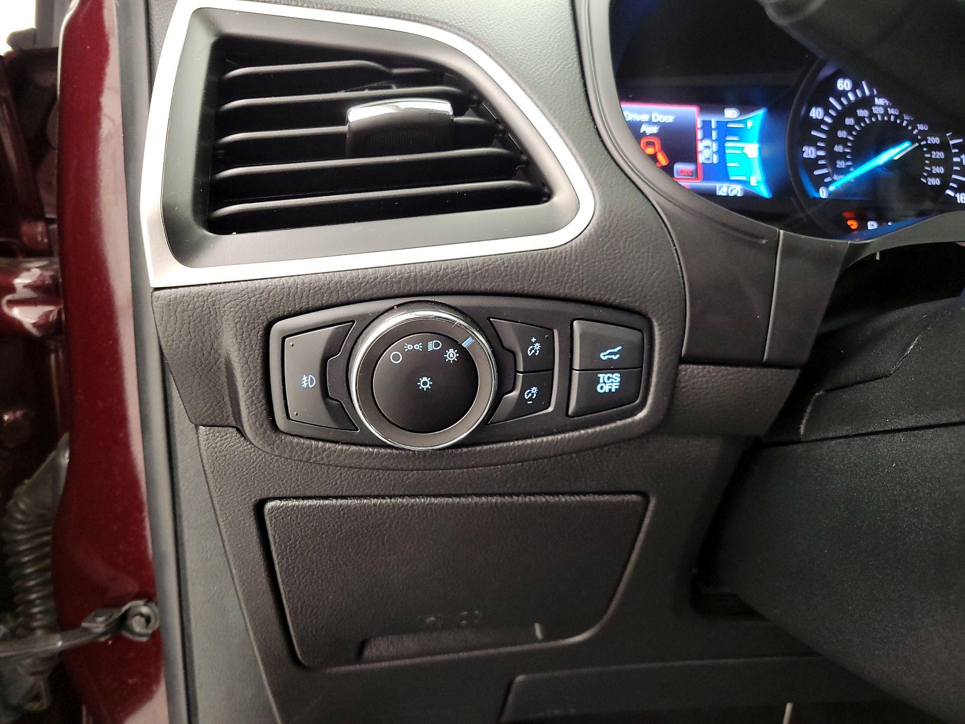 Thumbnail: 2023 Ford Edge - 13