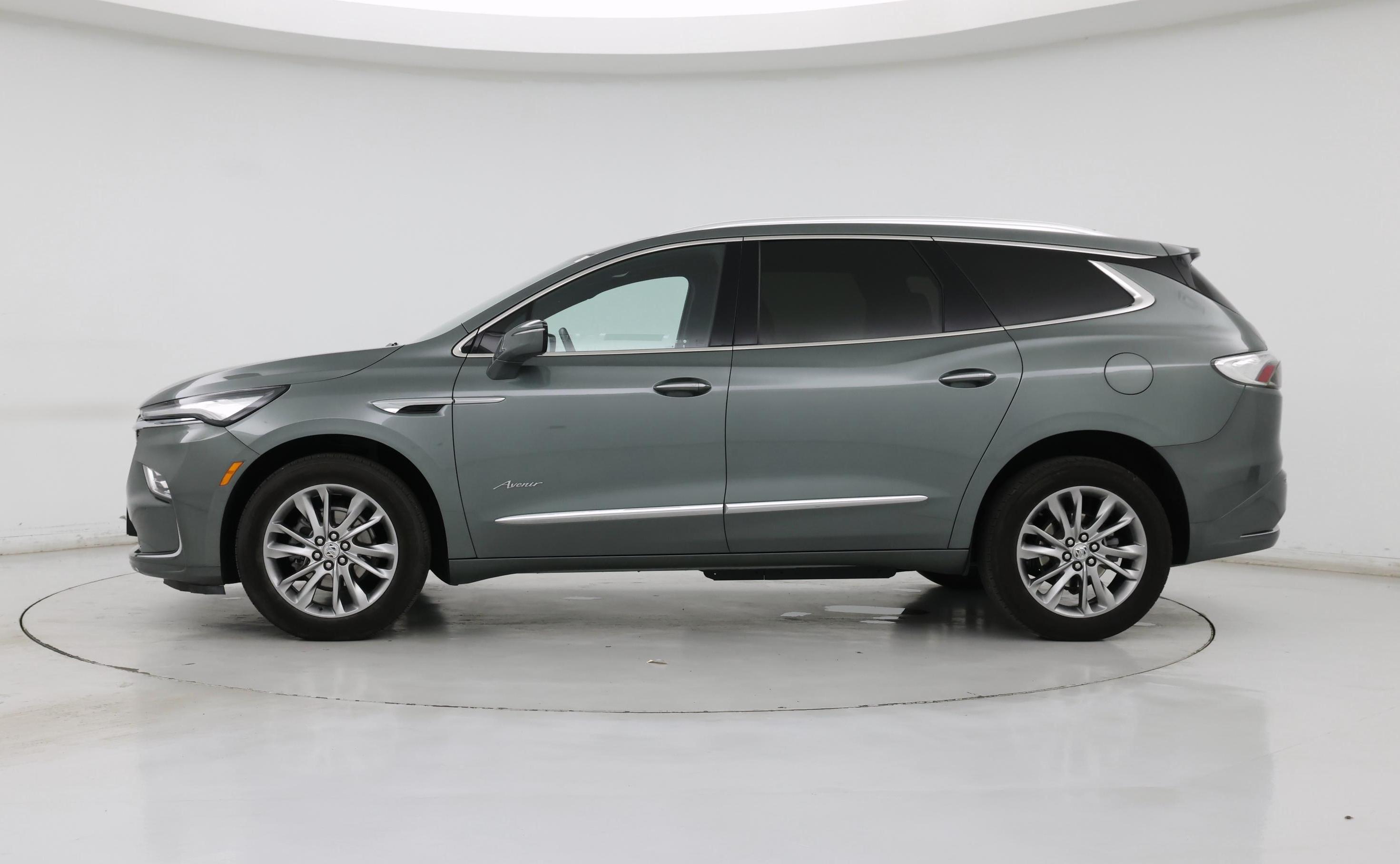 Thumbnail: 2023 Buick Enclave - 3