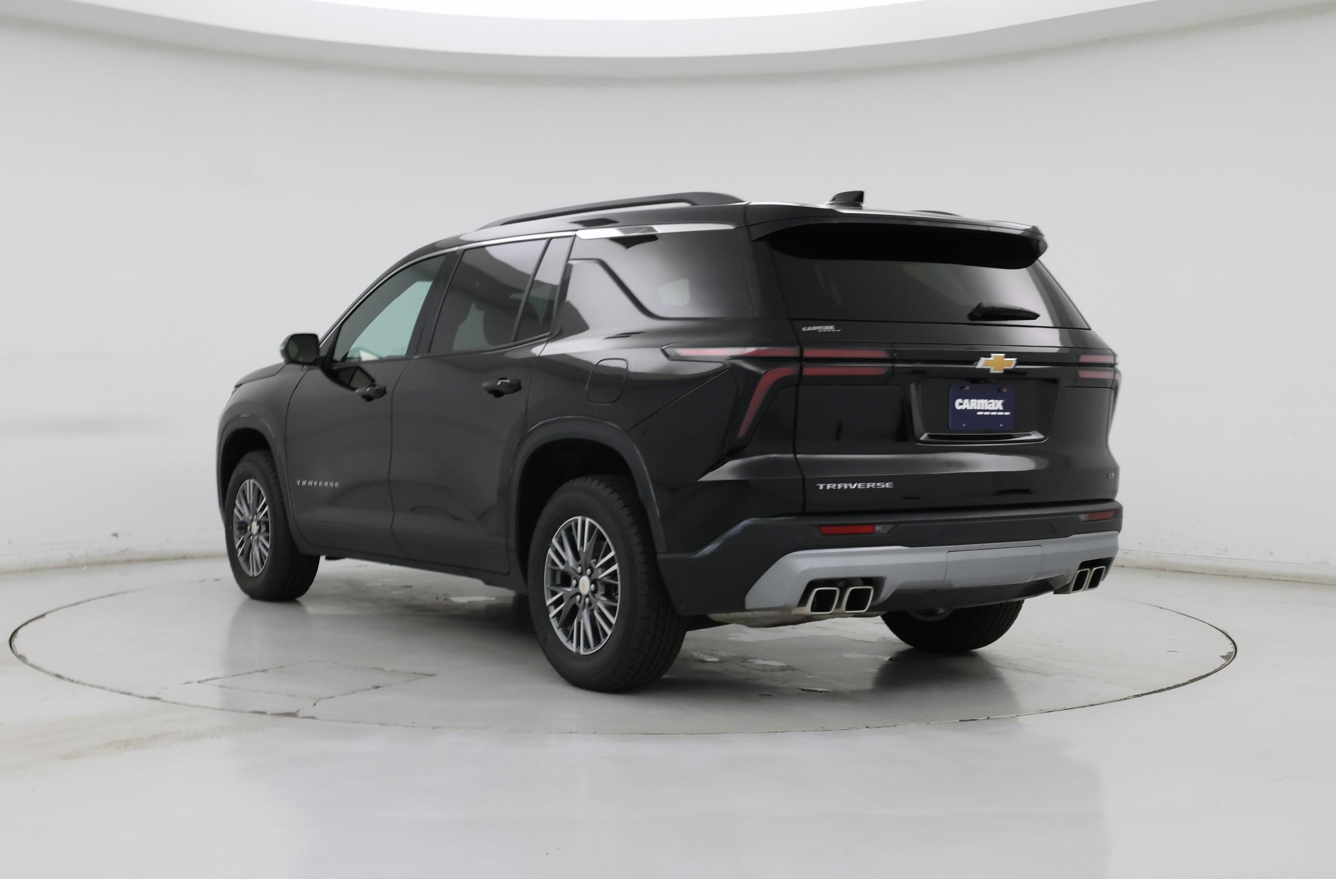 Thumbnail: 2024 Chevrolet Traverse - 2