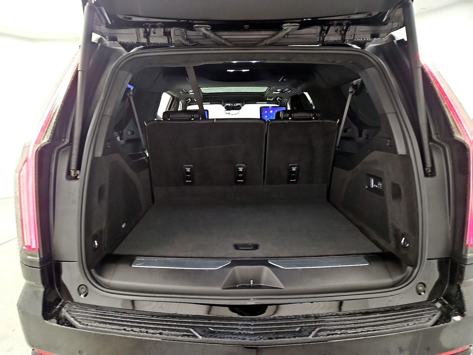 2025 Cadillac Escalade ESV Sport Platinum - Photo 24