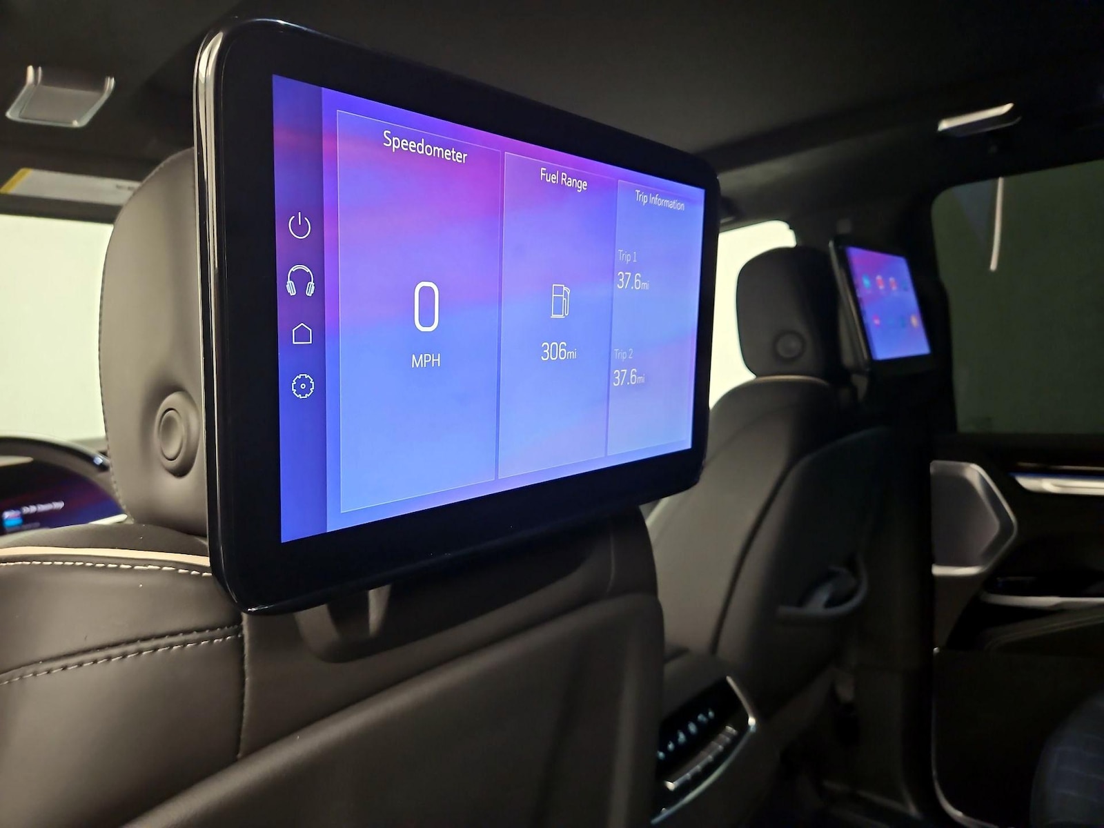 2025 Cadillac Escalade ESV Sport Platinum - Photo 27