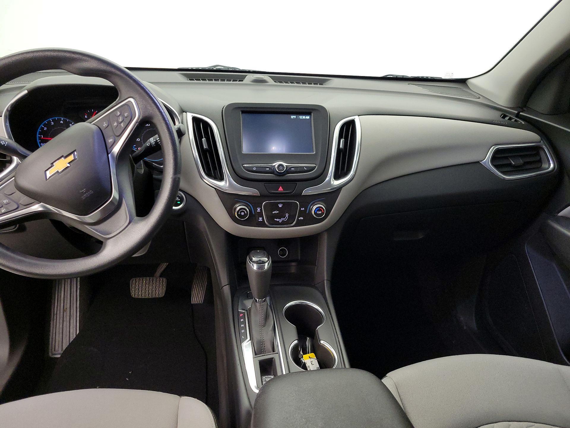 Thumbnail: 2018 Chevrolet Equinox - 9