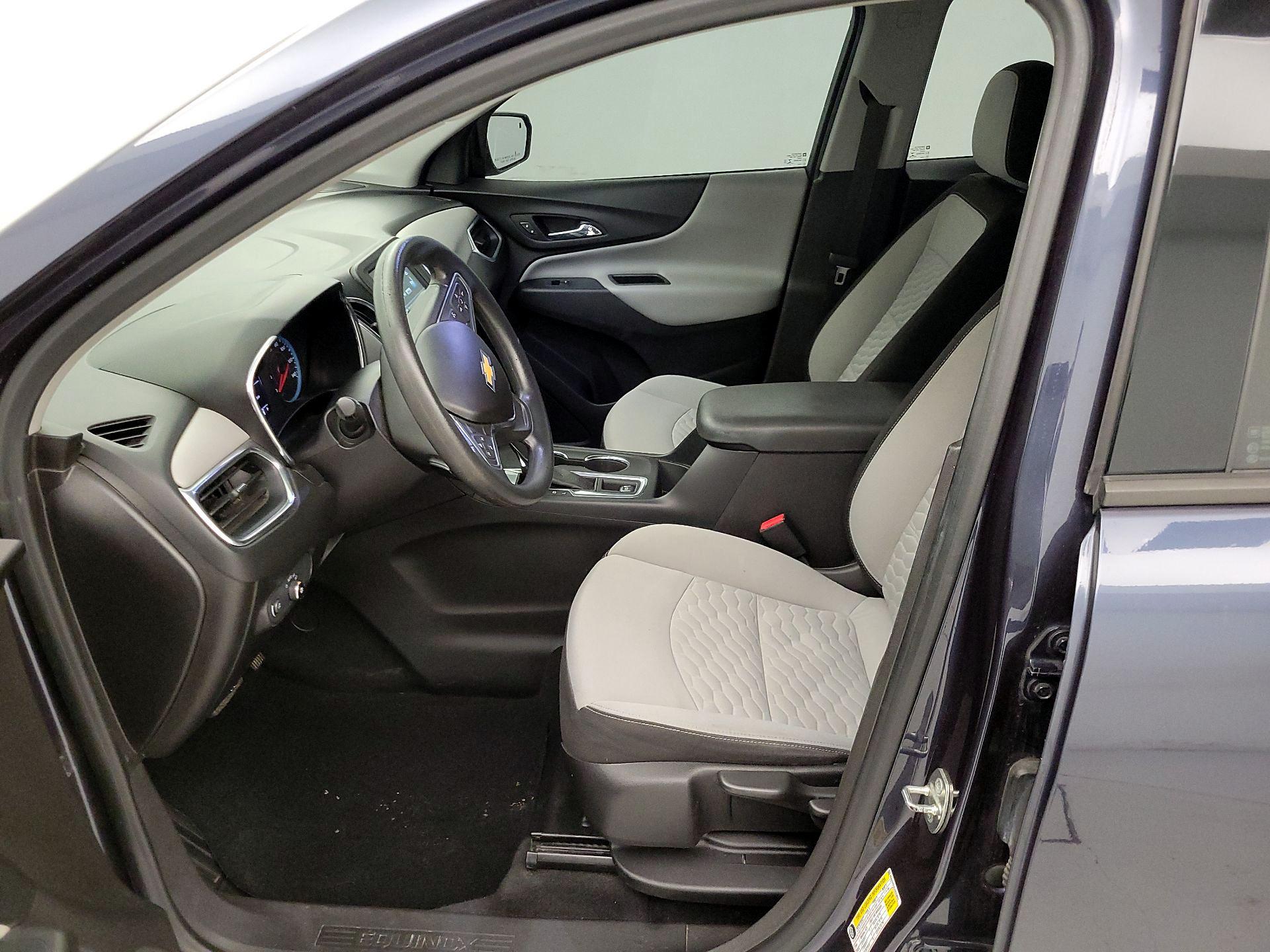 Thumbnail: 2018 Chevrolet Equinox - 11