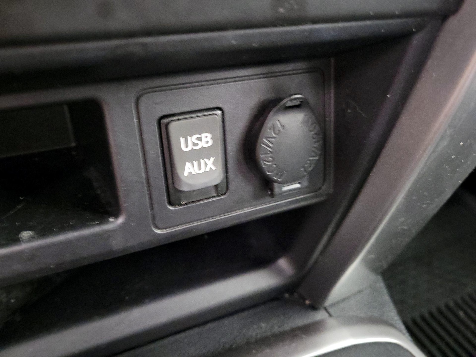 2017 Toyota 4Runner SR5 Premium - Photo 19