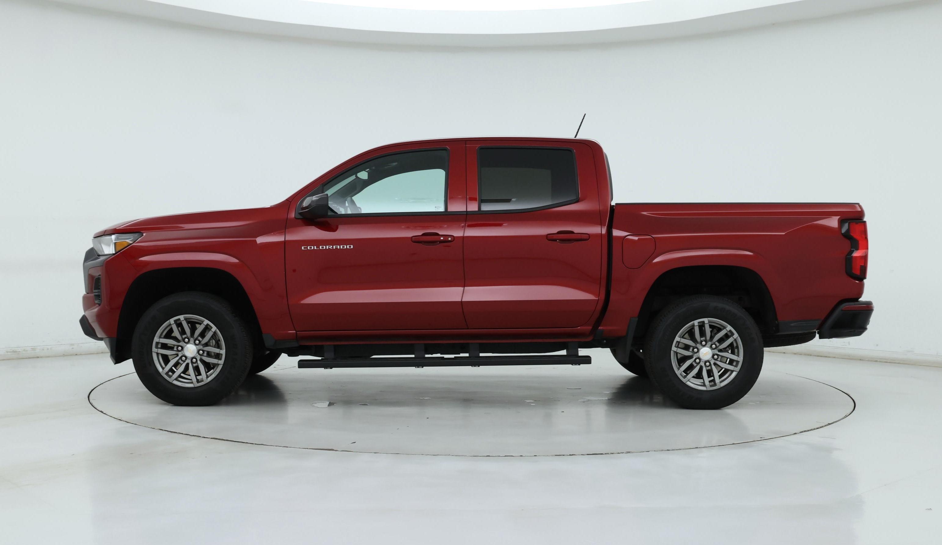 Thumbnail: 2025 Chevrolet Colorado - 3