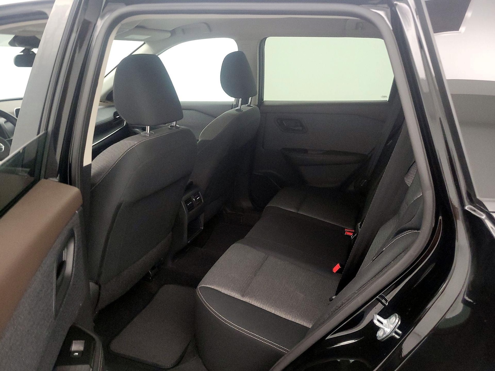 2021 Nissan Rogue S - Photo 19