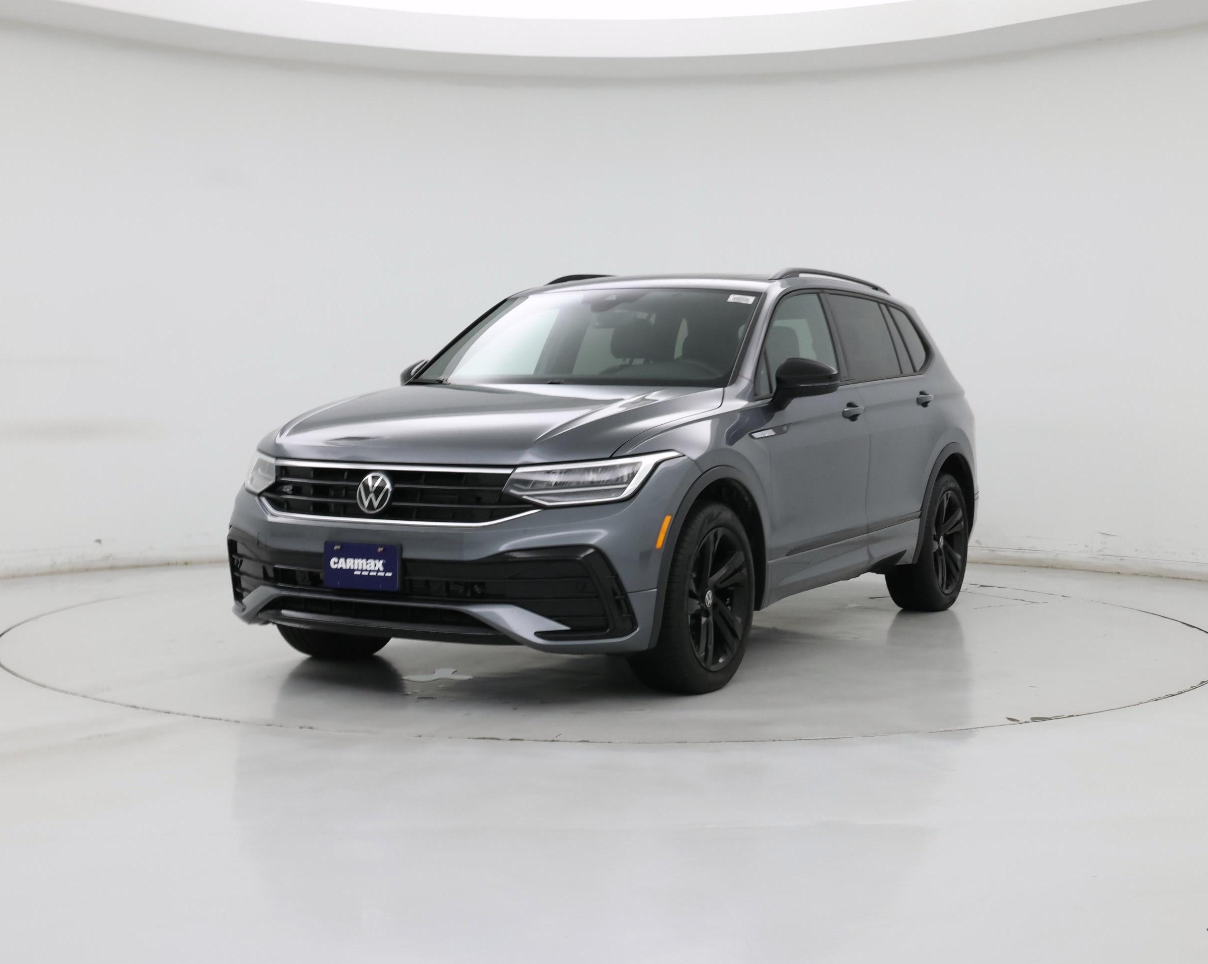 Thumbnail: 2024 Volkswagen Tiguan - 4