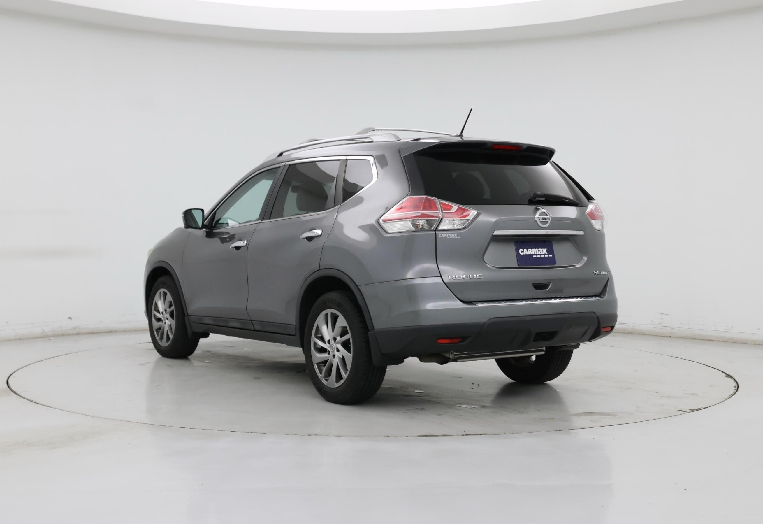 Thumbnail: 2015 Nissan Rogue - 2