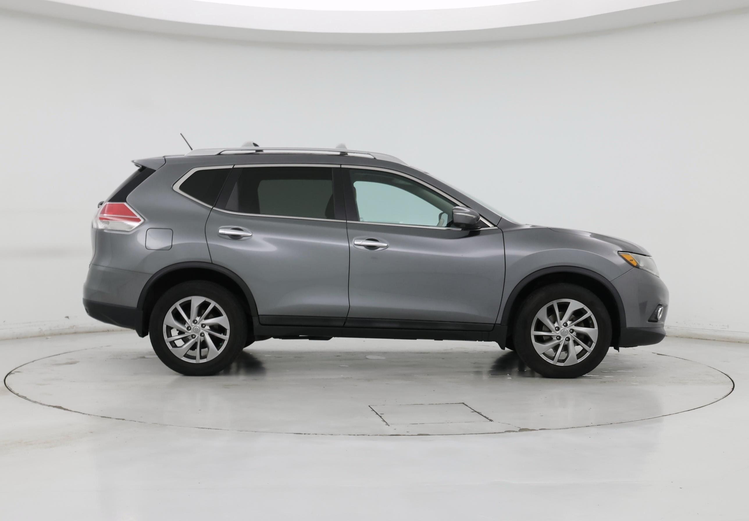 Thumbnail: 2015 Nissan Rogue - 7
