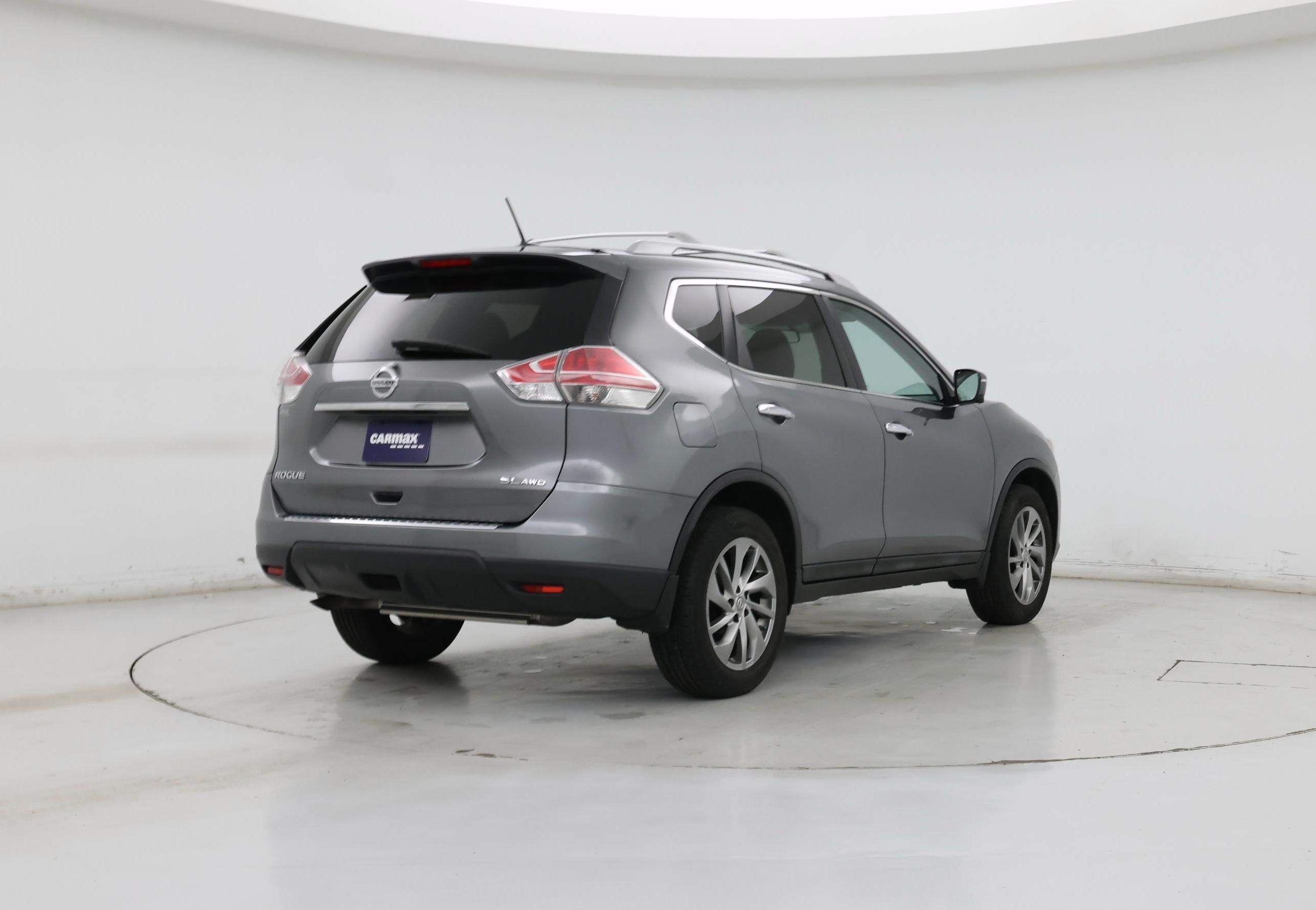 Thumbnail: 2015 Nissan Rogue - 8