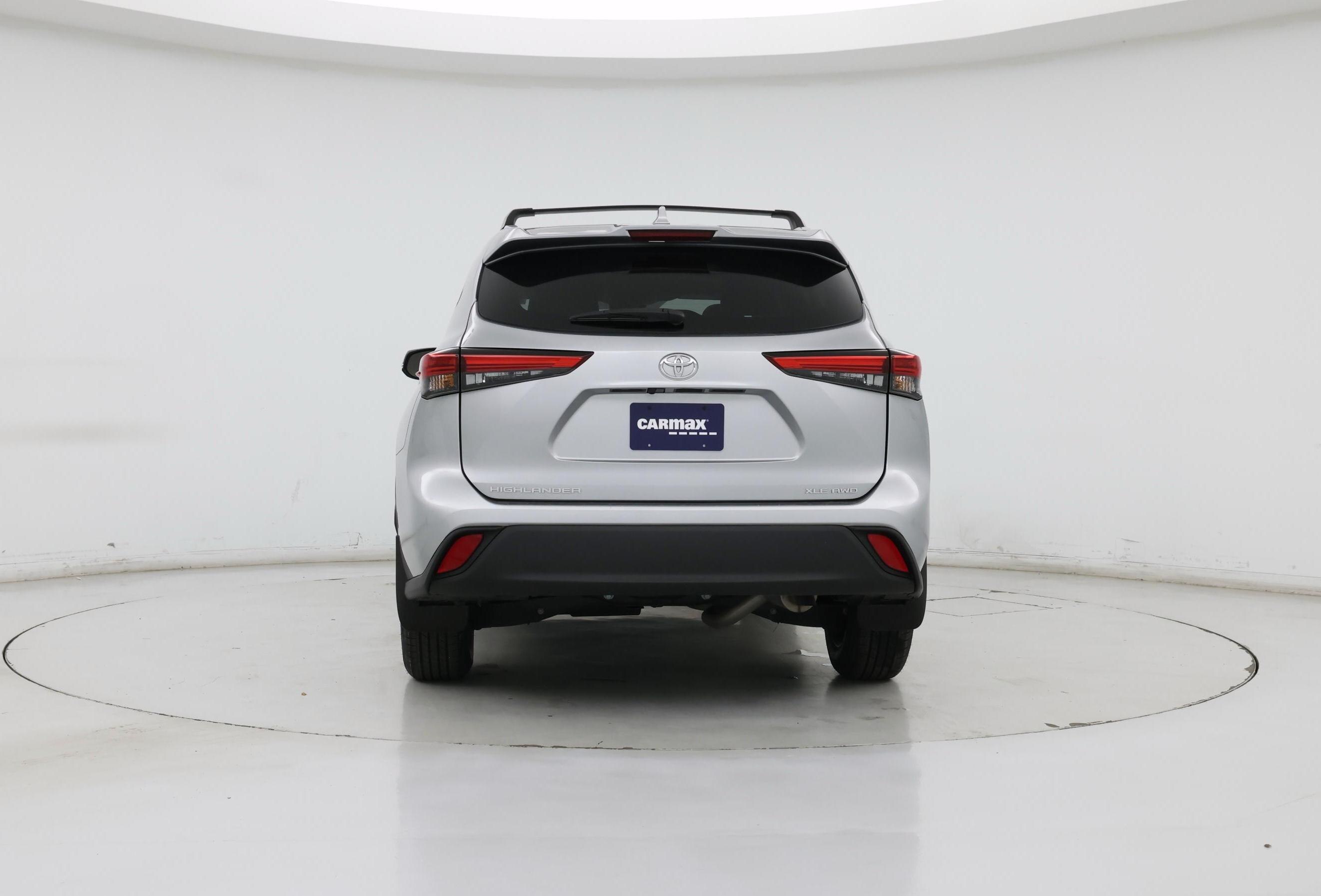 Thumbnail: 2022 Toyota Highlander - 6