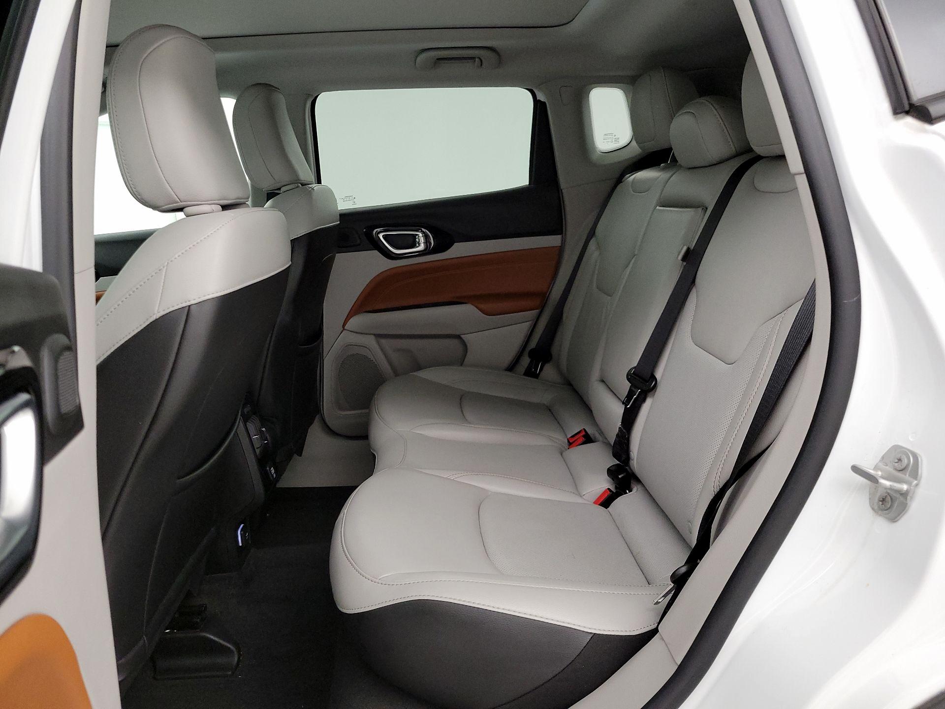 Thumbnail: 2022 Jeep Compass - 20