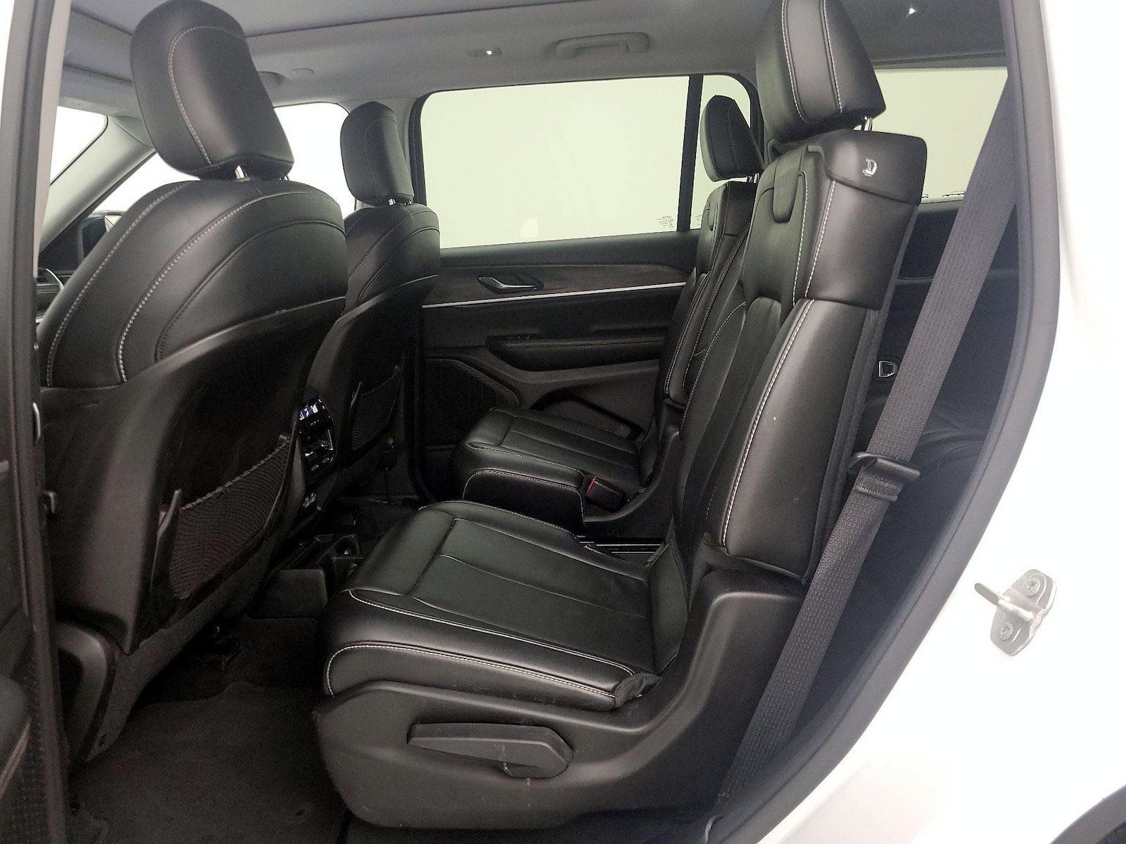 Rear Air Conditioning