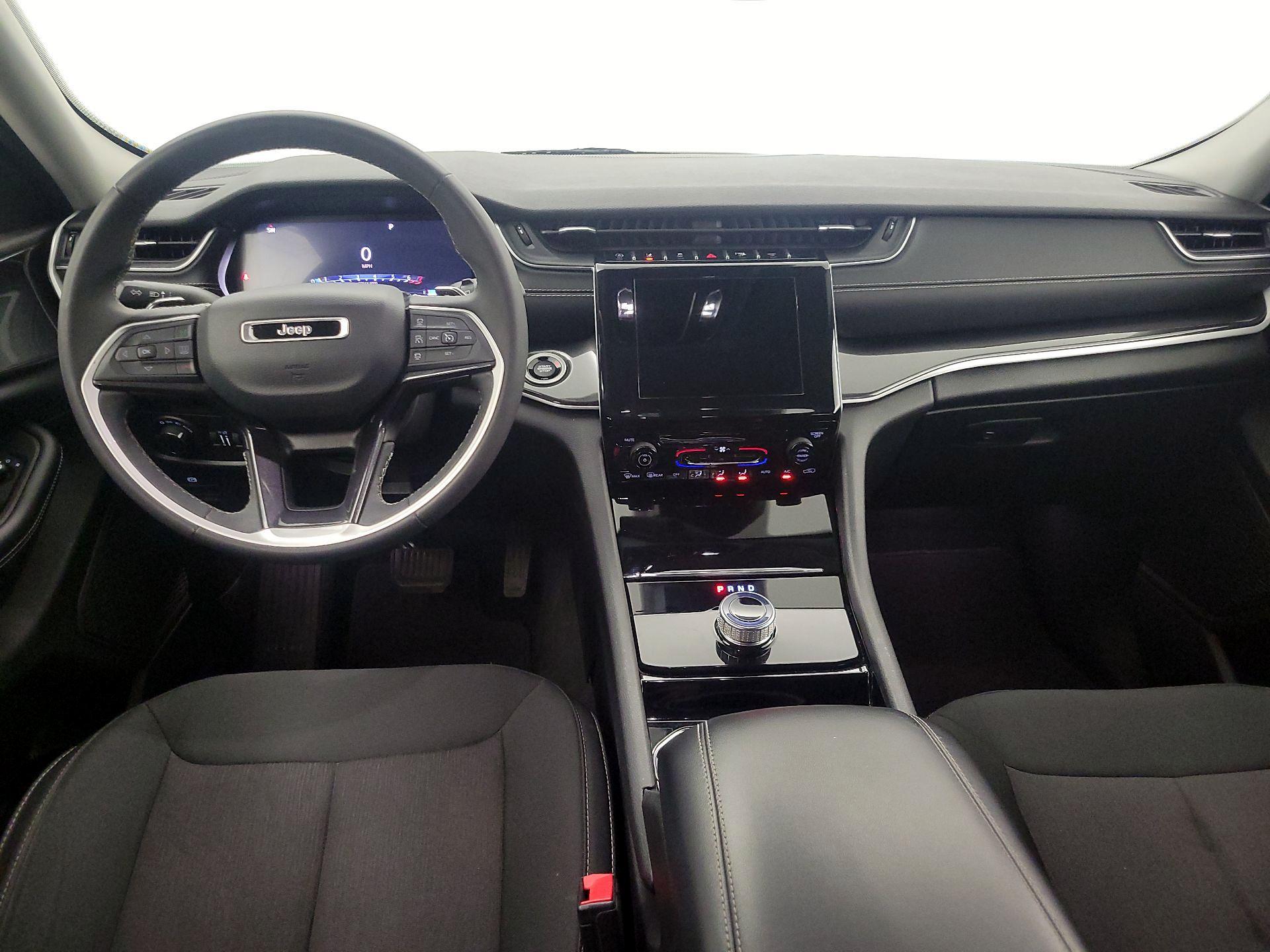 Thumbnail: 2023 Jeep Grand Cherokee - 9